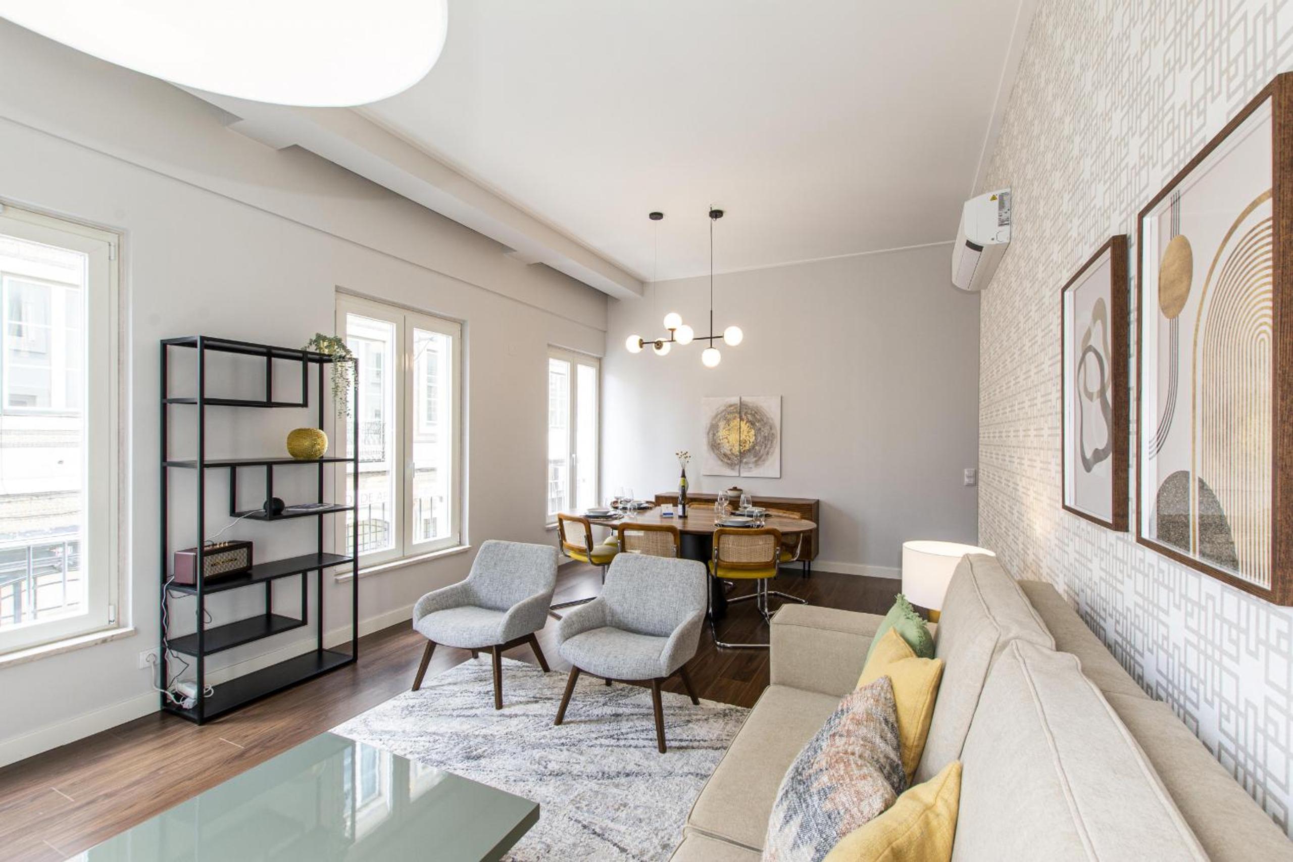 Elegant & Sophisticated Campo Ourique by GT House view 5