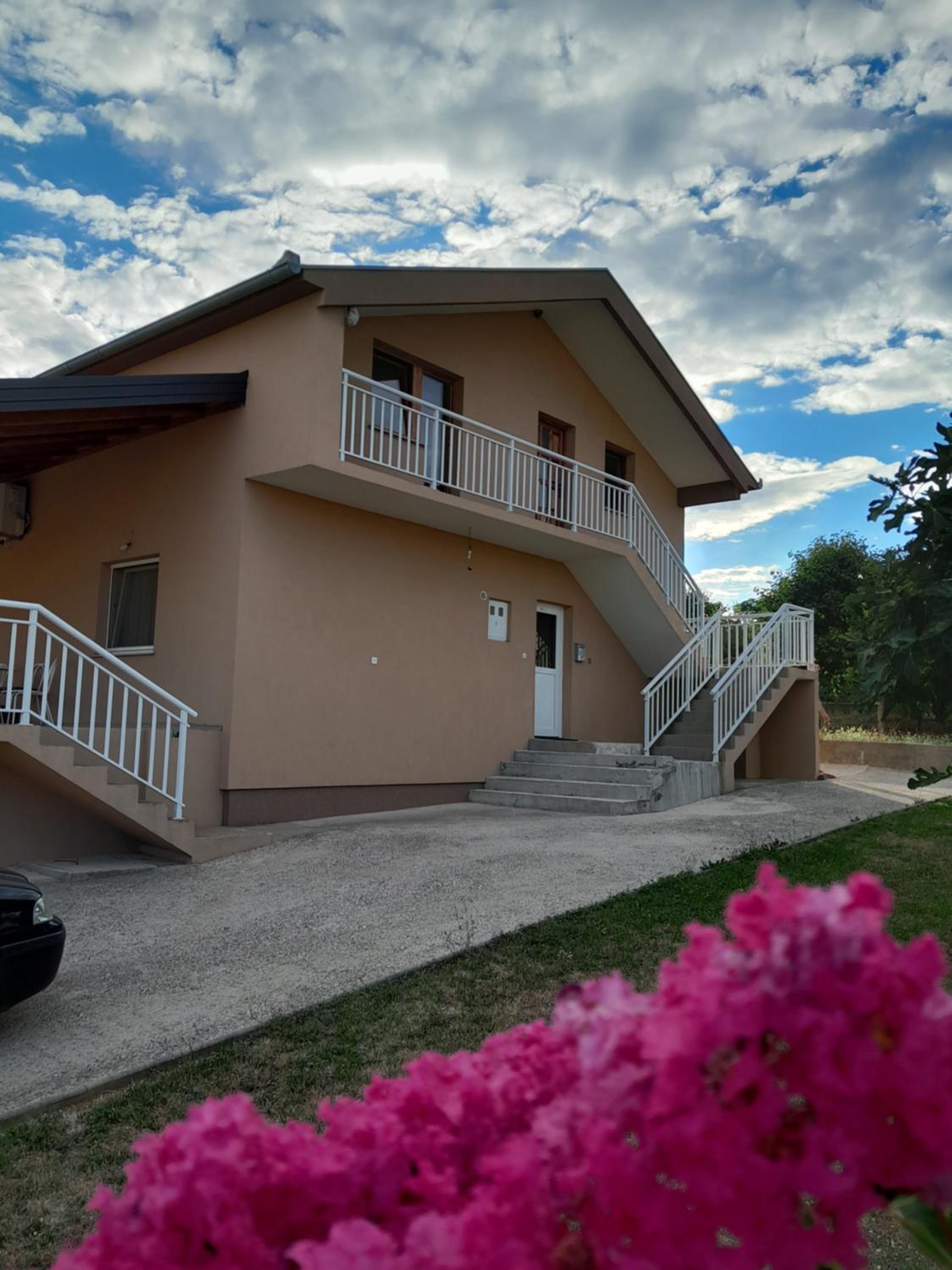 MARIA'S HOUSE