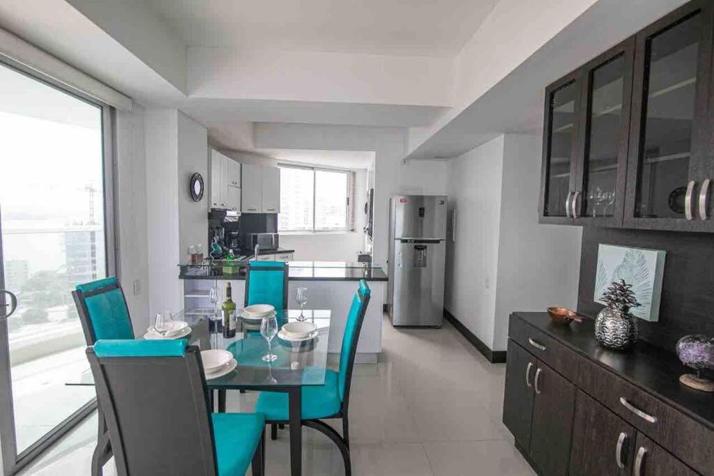Apartamento Bocagrande Vista al Mar Piso 21