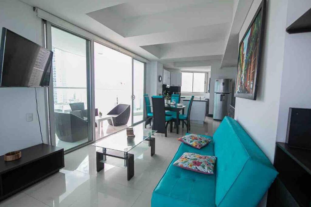 Apartamento Bocagrande Vista al Mar Piso 21
