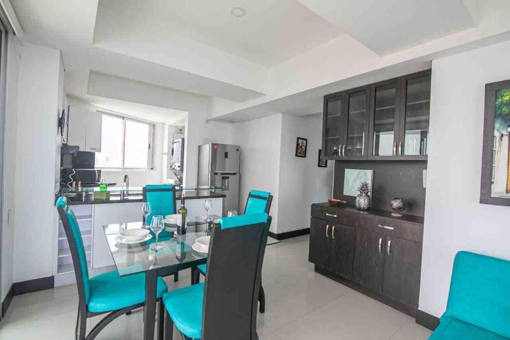 Apartamento Bocagrande Vista al Mar Piso 21