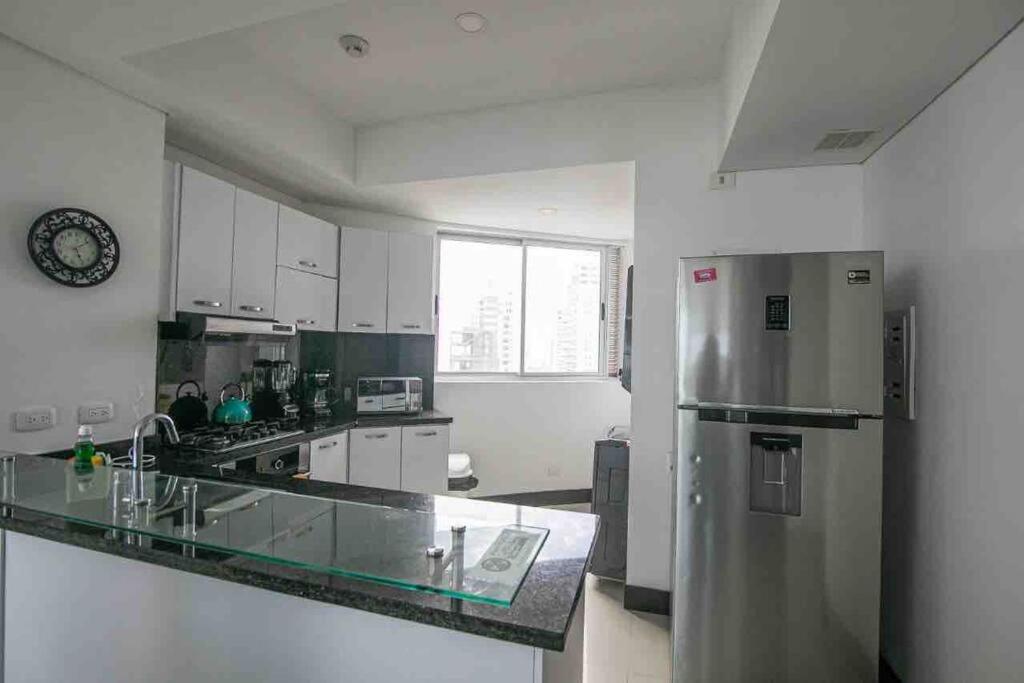 Apartamento Bocagrande Vista al Mar Piso 21