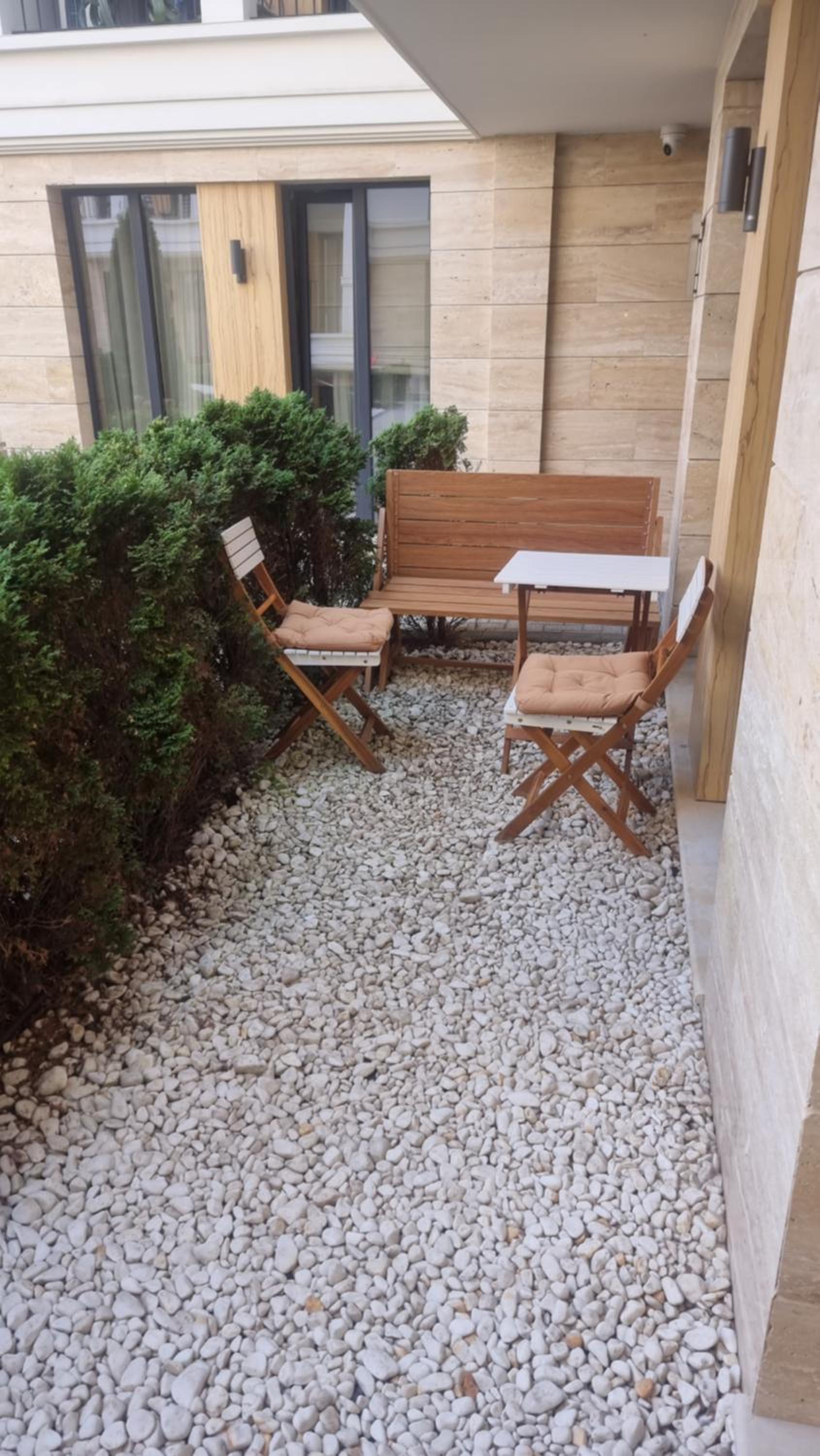 Apartment in Evargreen complex with Terrace