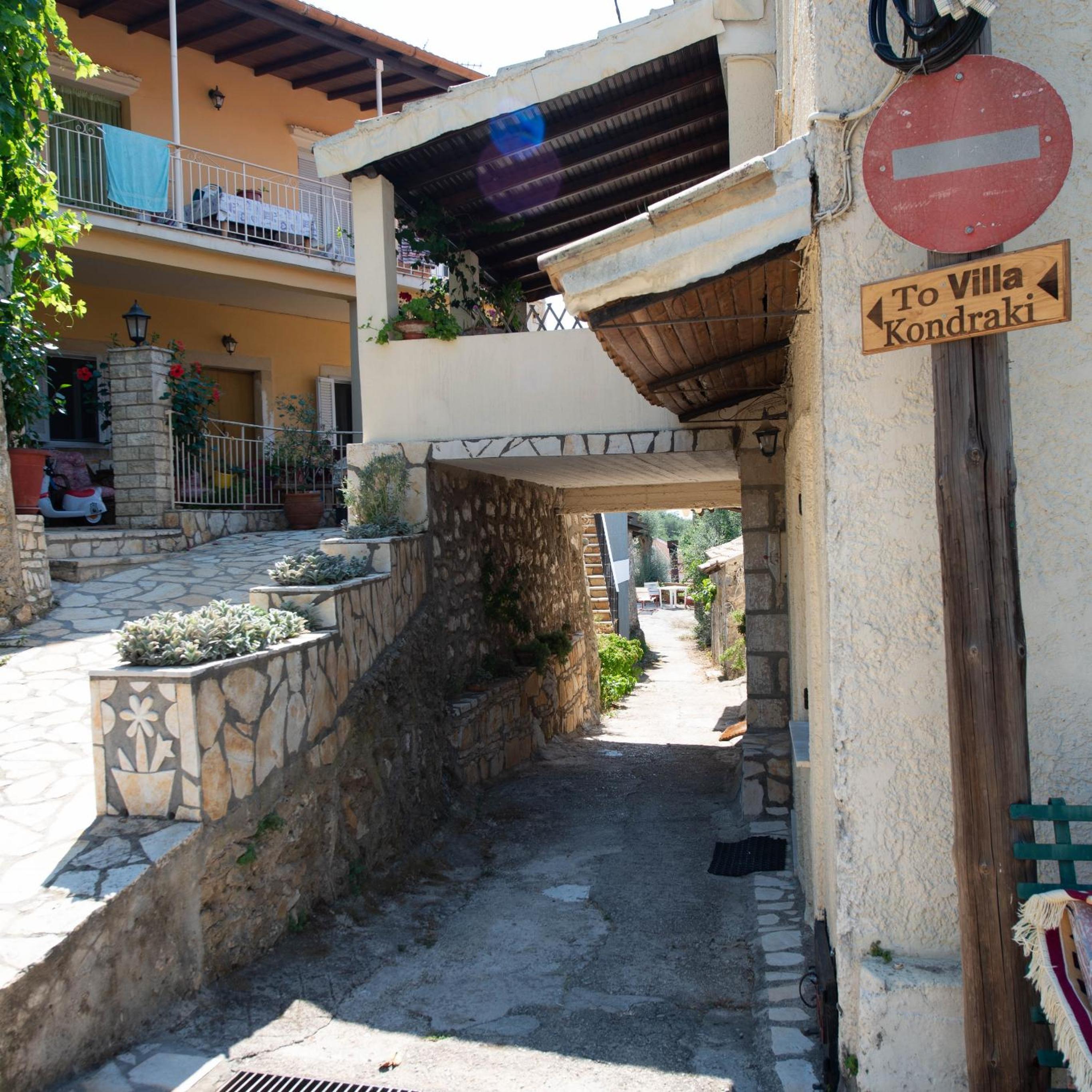 Villa Kondraki