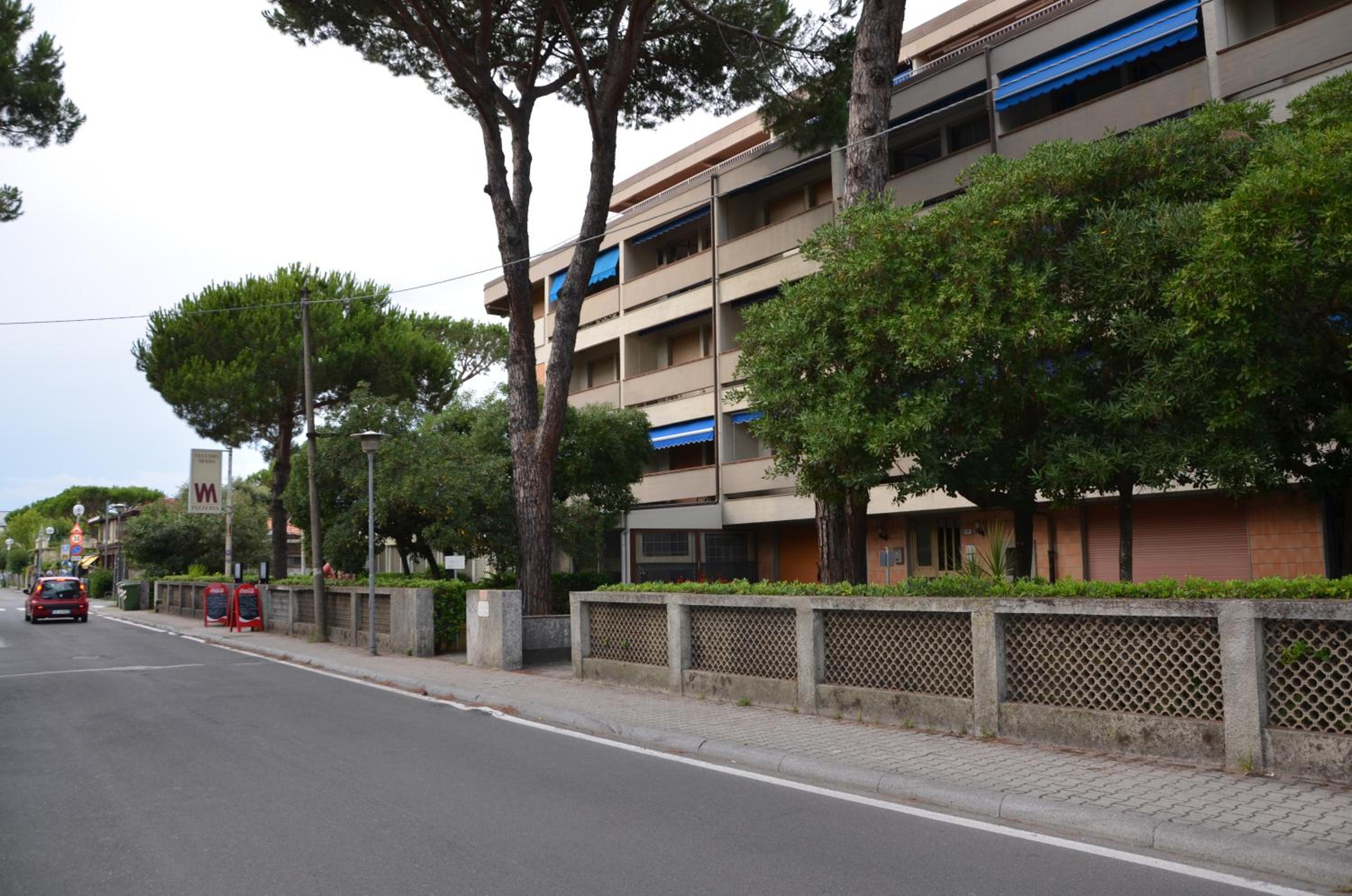 Villa Fiorita view 3