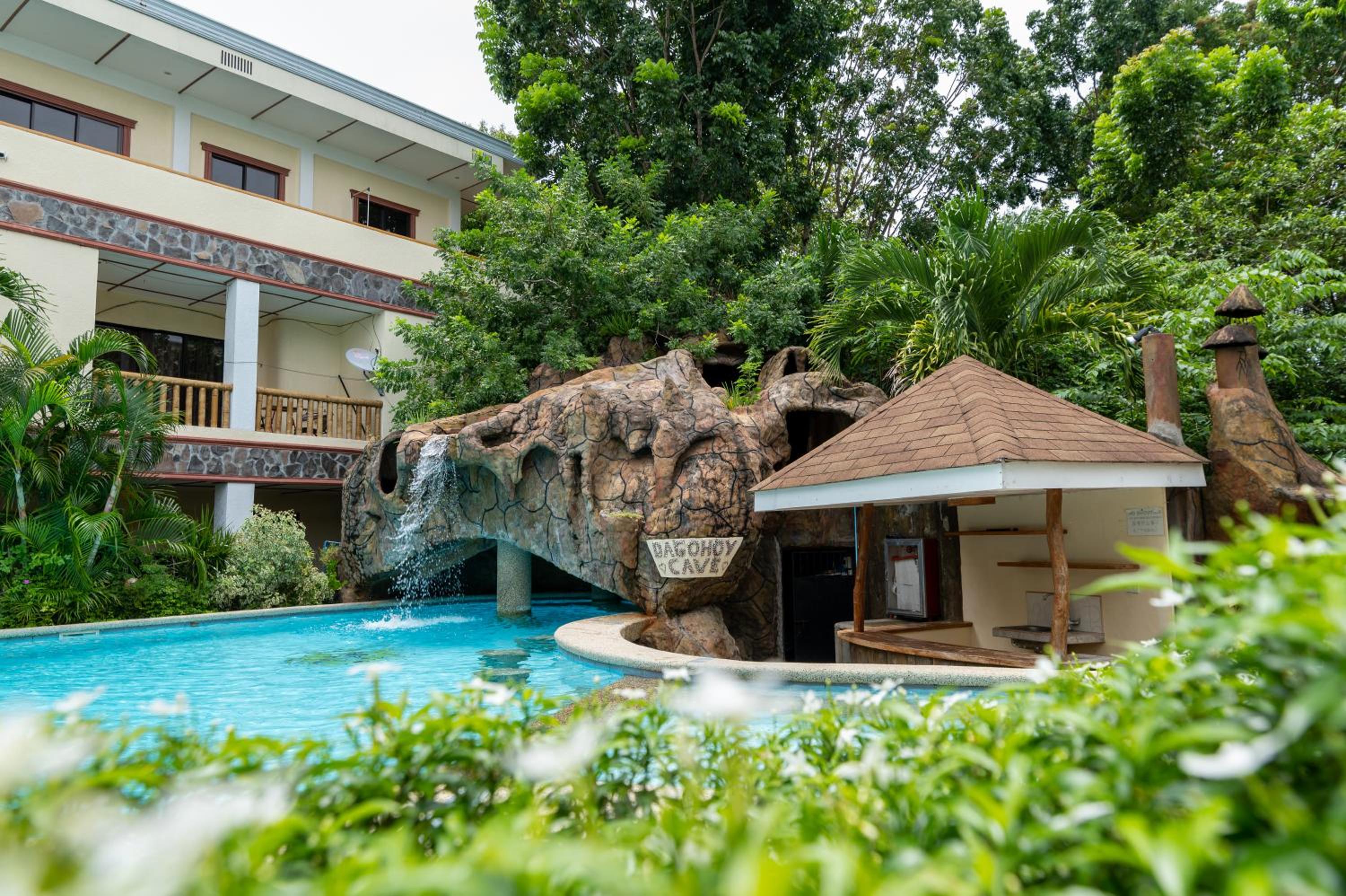 Alona Apartments