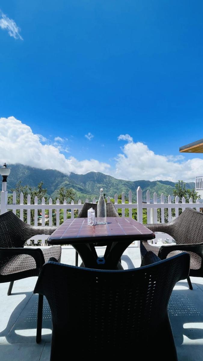 outdoor BBQ area