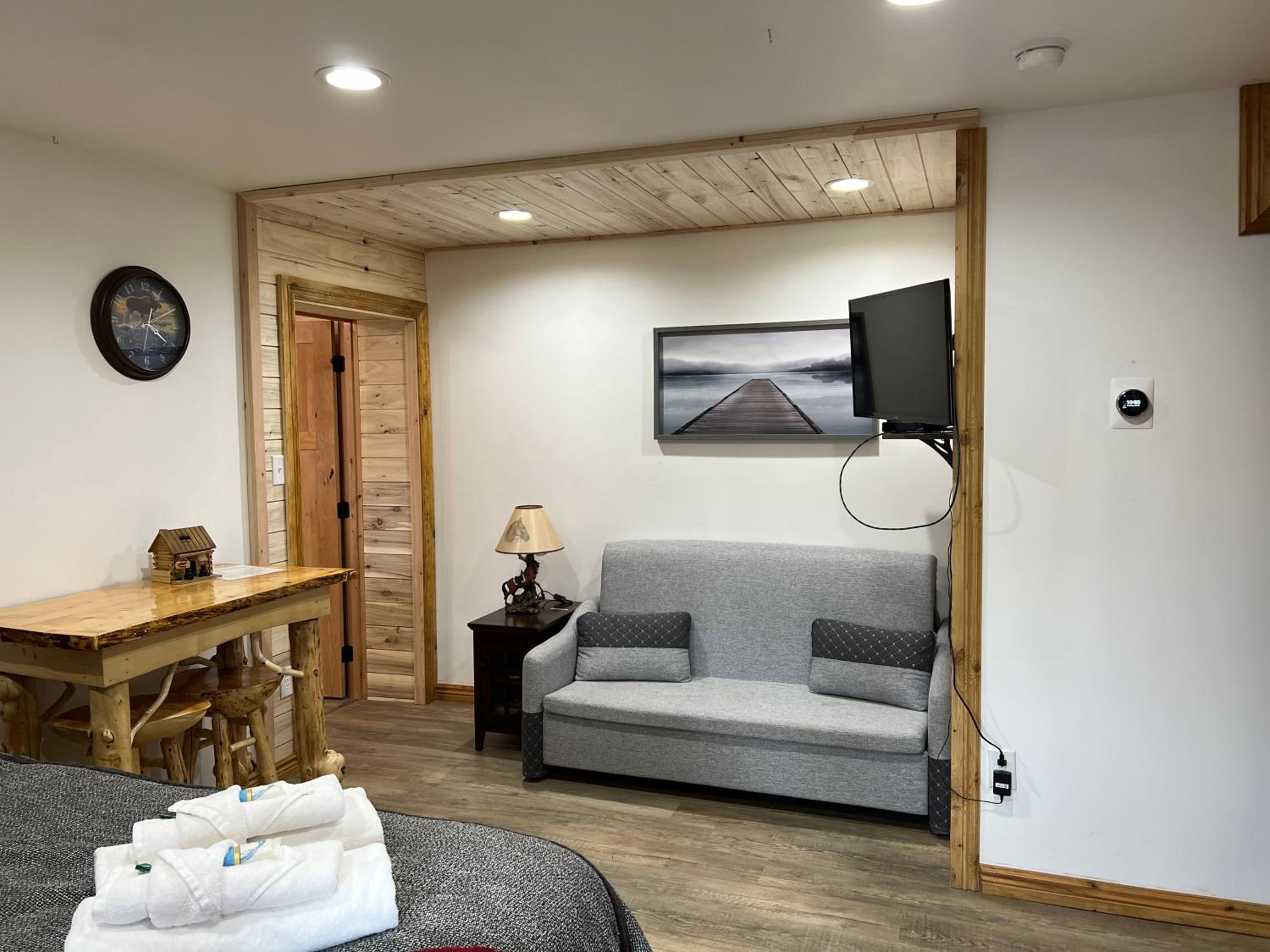 Alaska Knotty Pine B&B