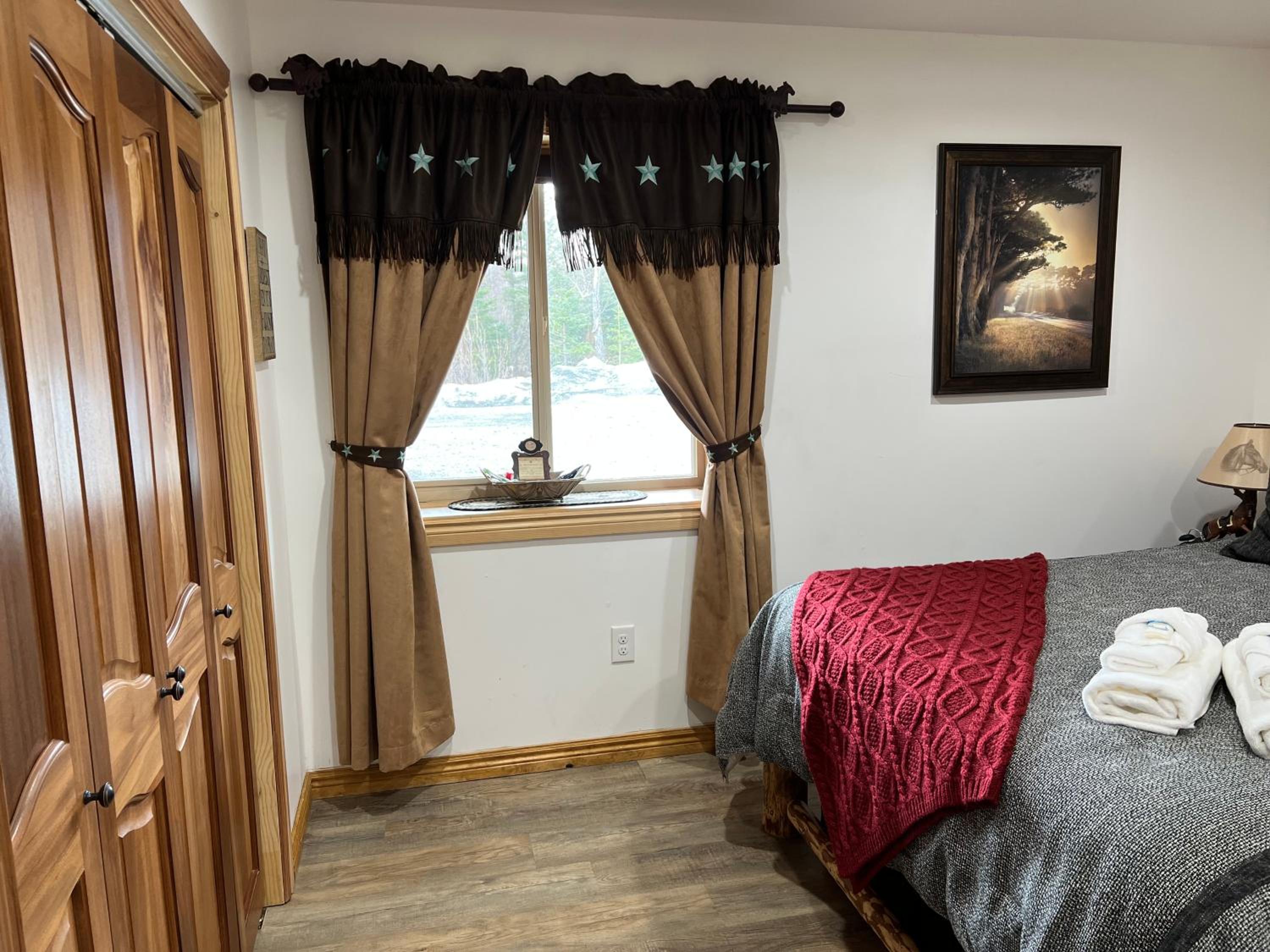 Alaska Knotty Pine B&B