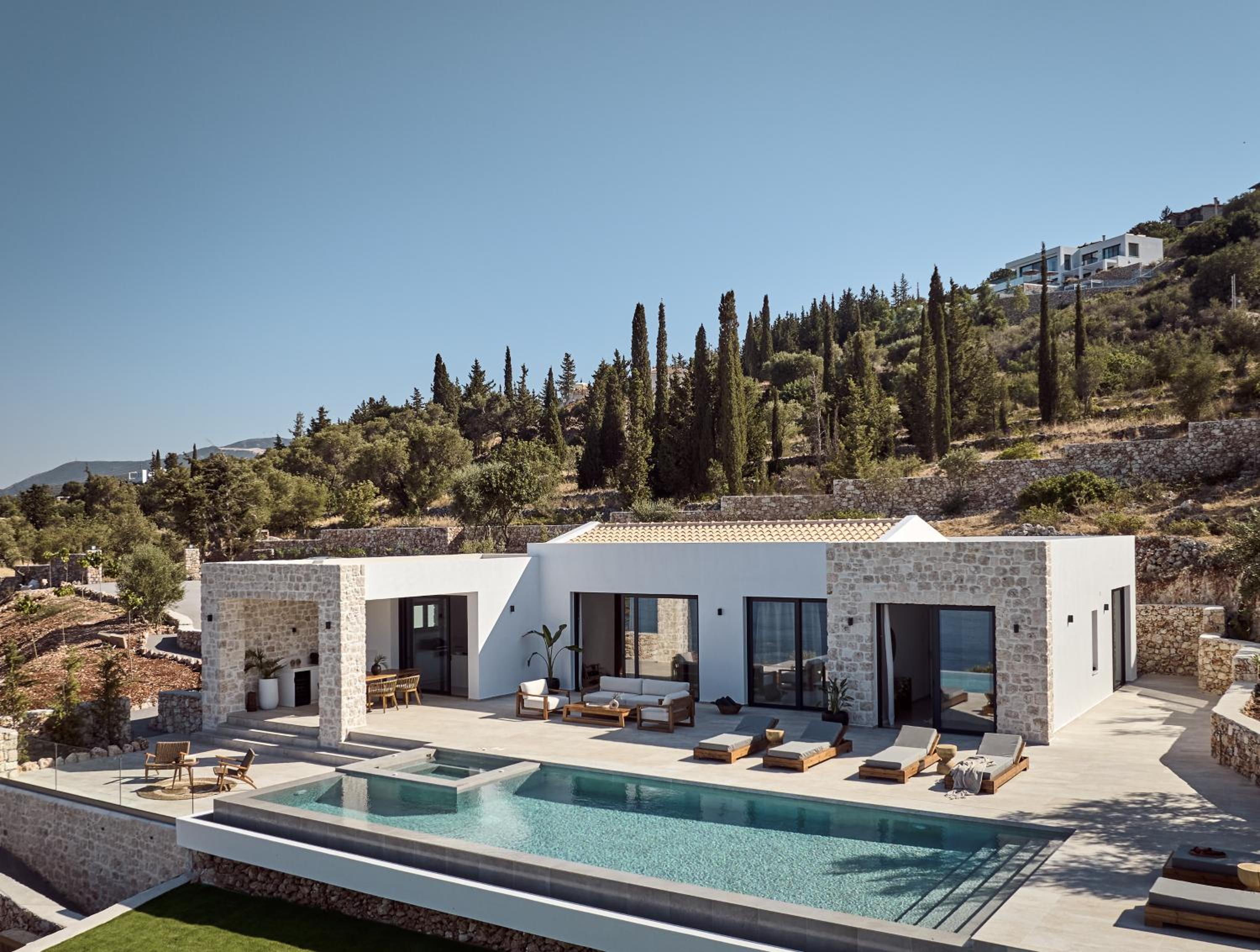 Hotel Veda Villa - Image 1