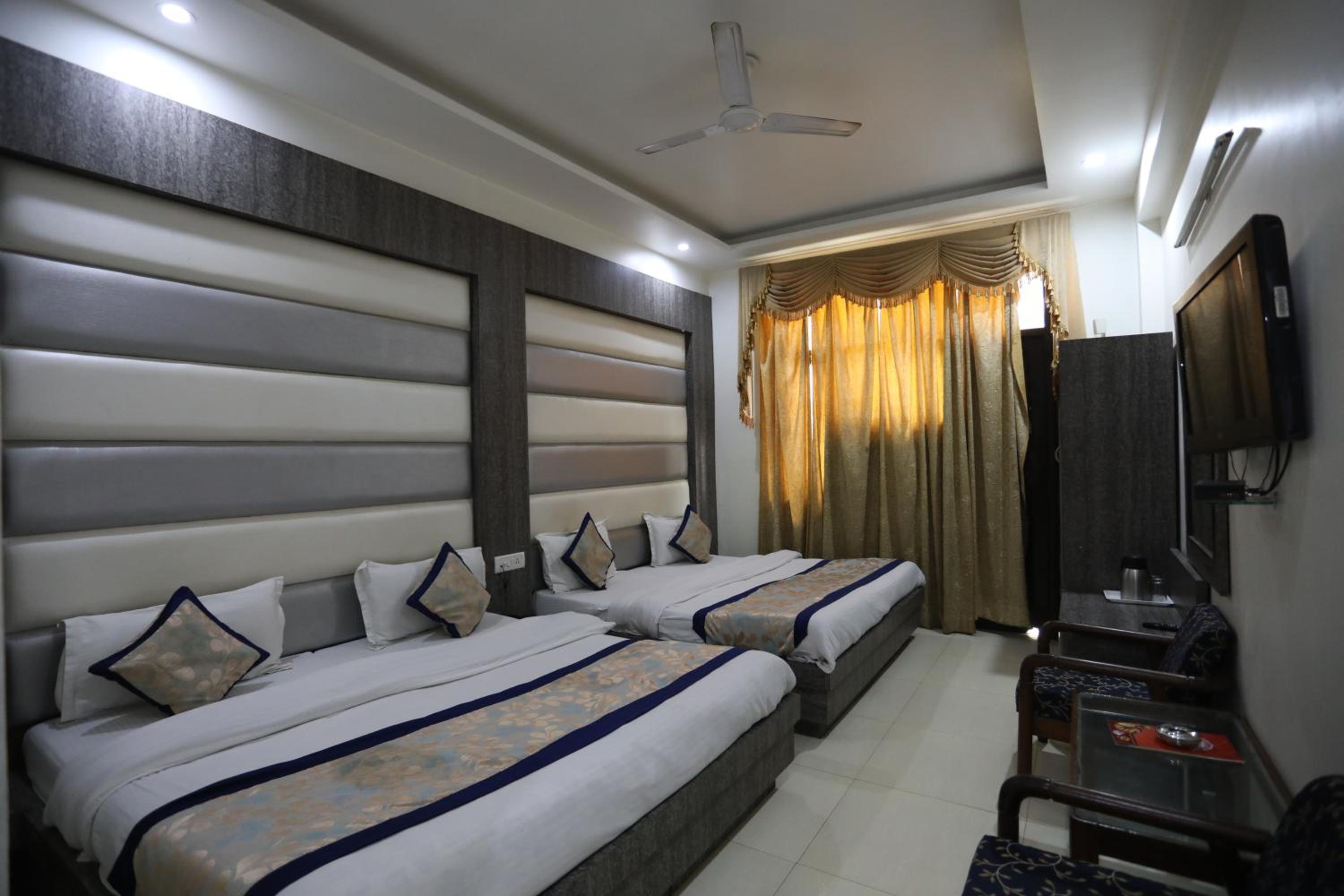 Katra Vacations - HOTEL JAGDISH RESIDENCY - Property Image 10