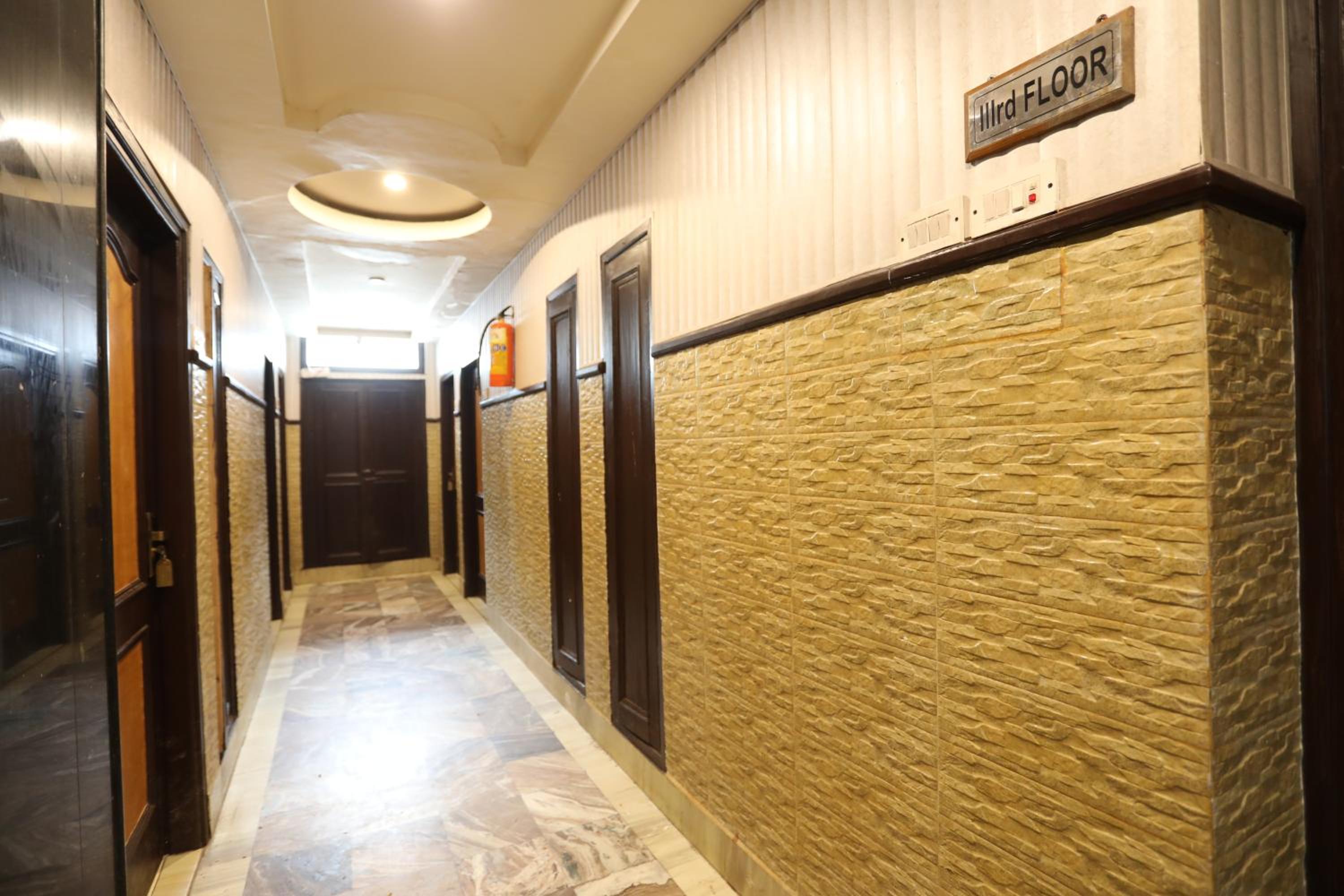 Katra Vacations - HOTEL JAGDISH RESIDENCY - Property Image 7