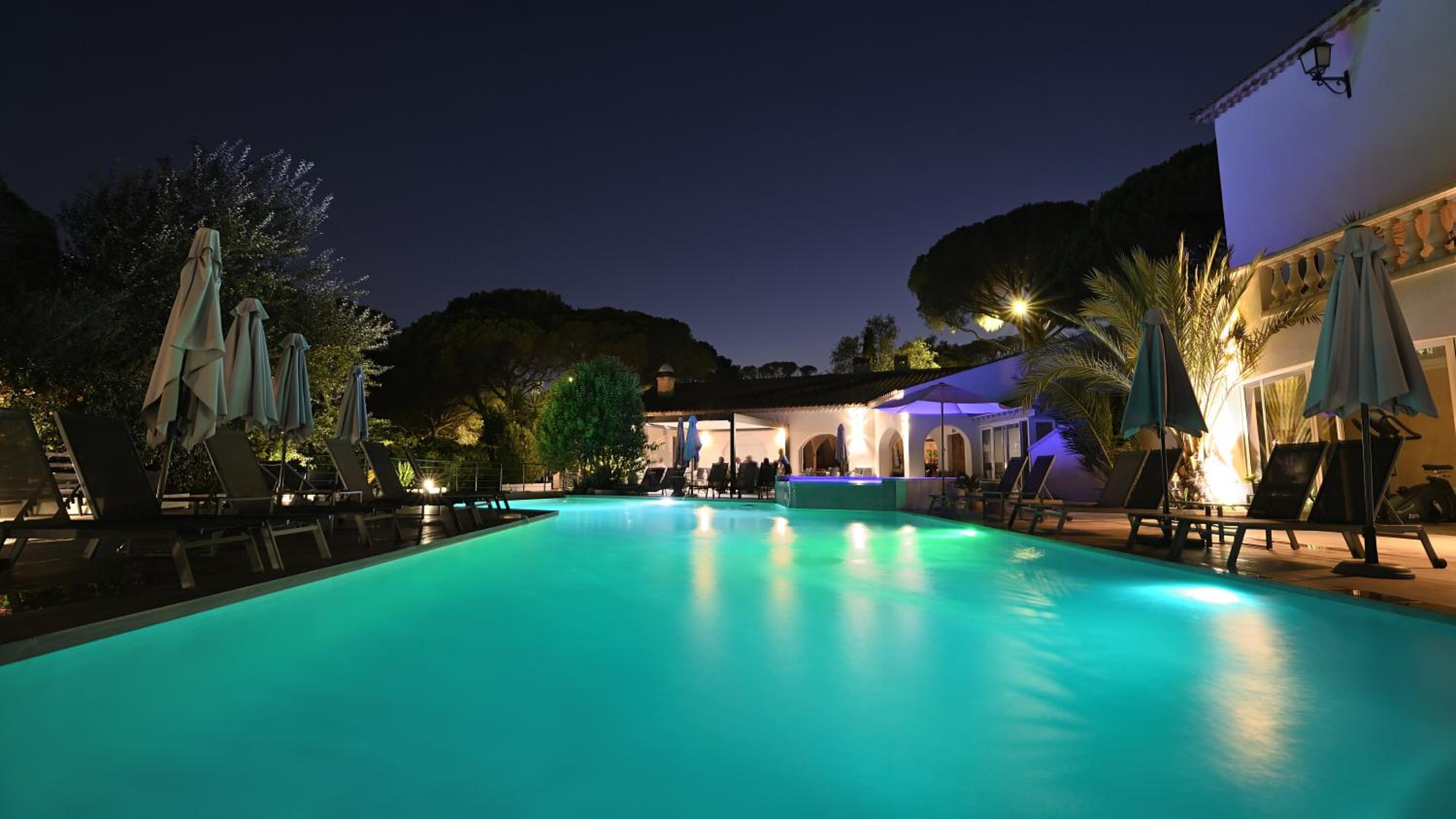 Saint-Raphael Vacations - Le Confidentiel Hotel  SPA - Property Image 1