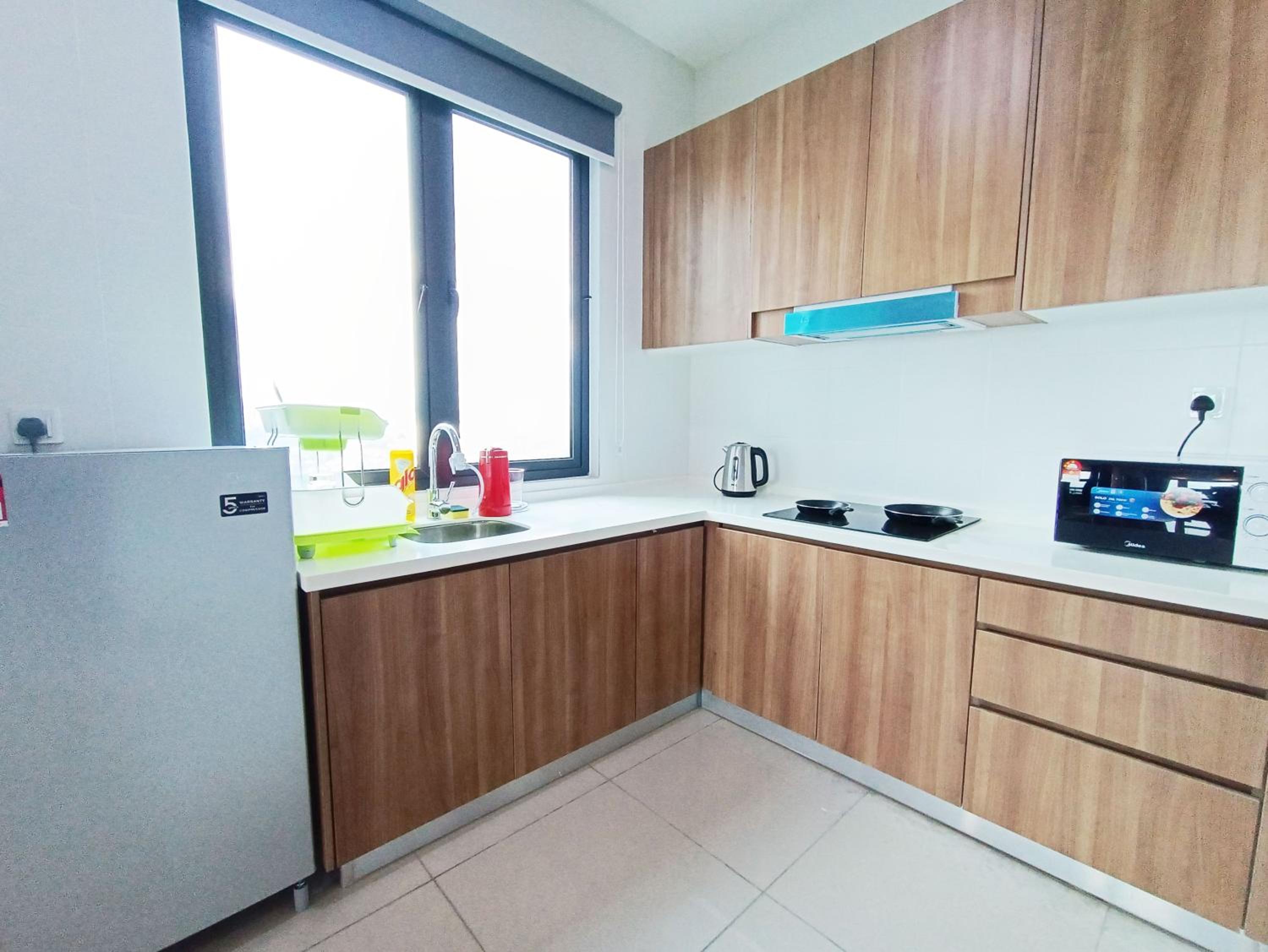 Netflix # Sky Suite near Jaya One by Salaam Suites, 2 pax photo 8