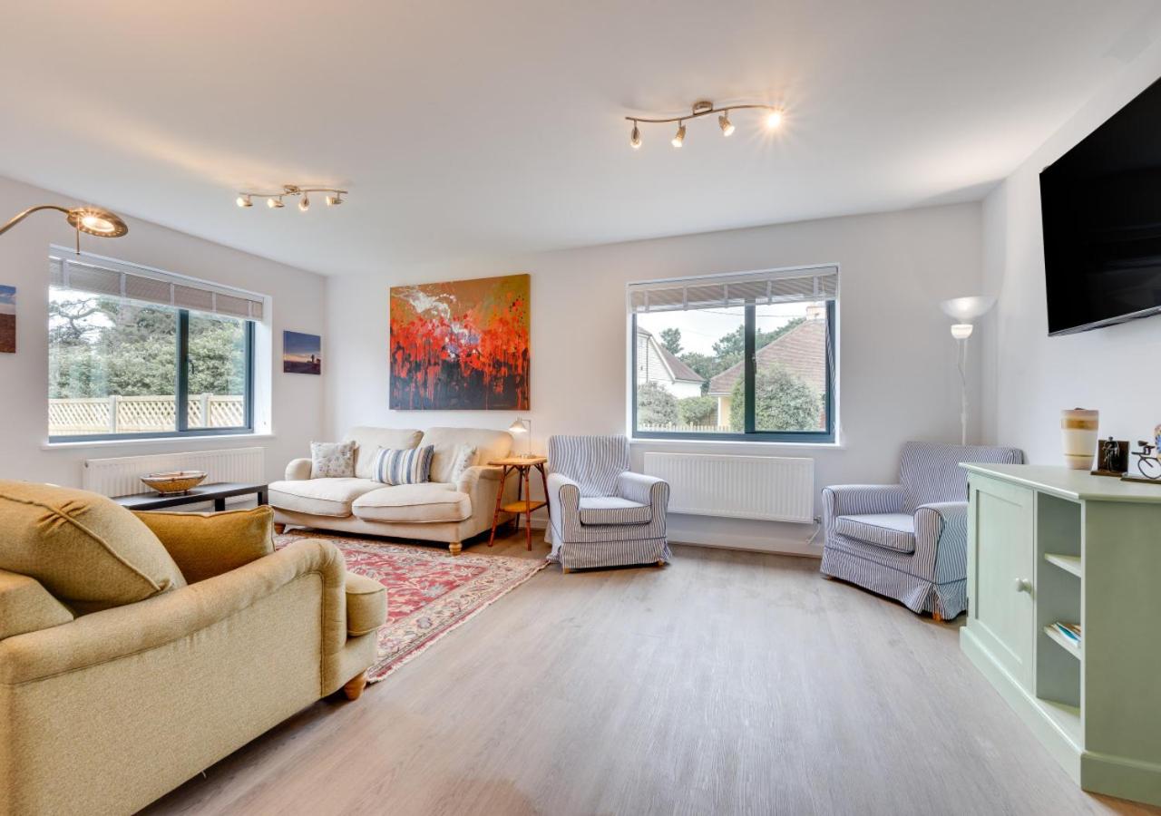 5 Bed in Aldeburgh oc-pops