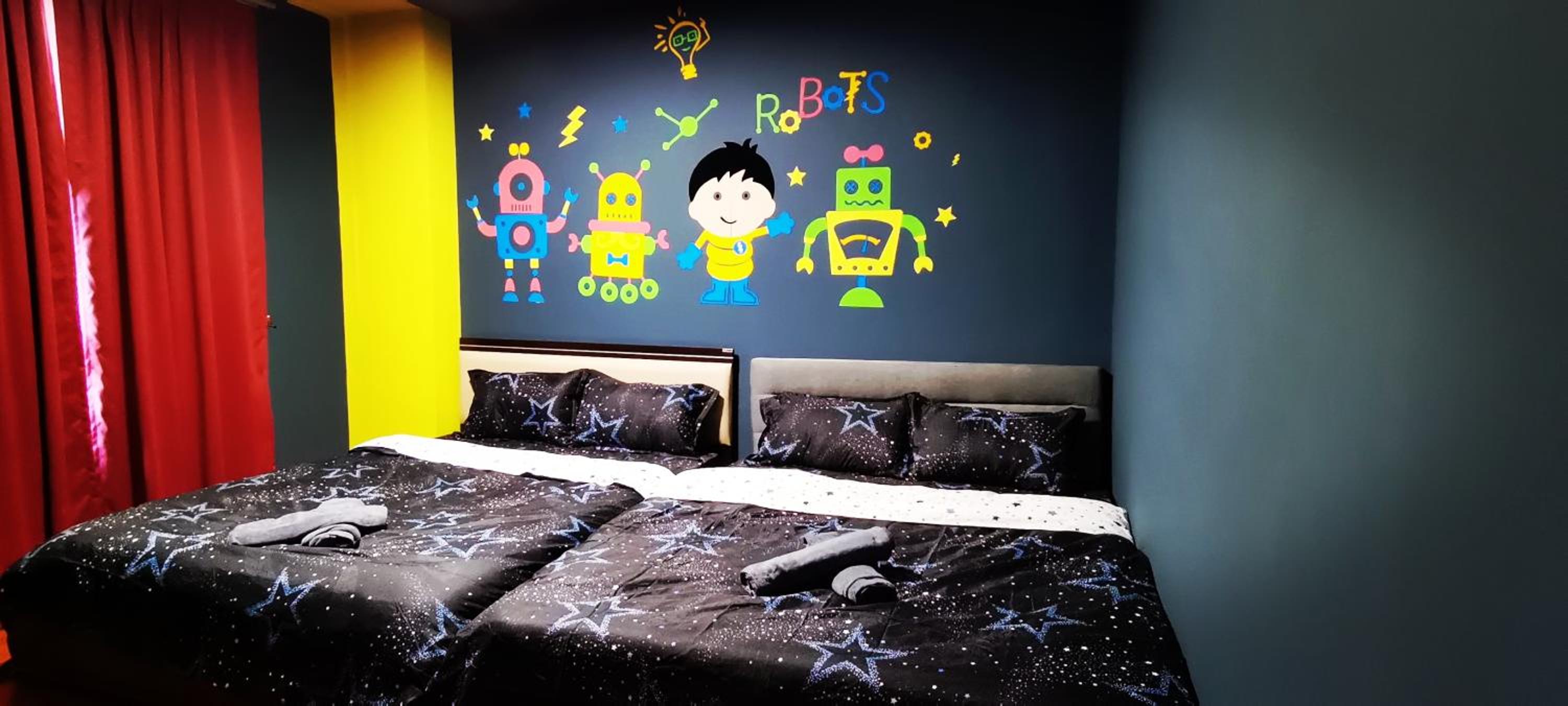 KLCC Amazing Robots Homestay 4Bedrooms (13pax)