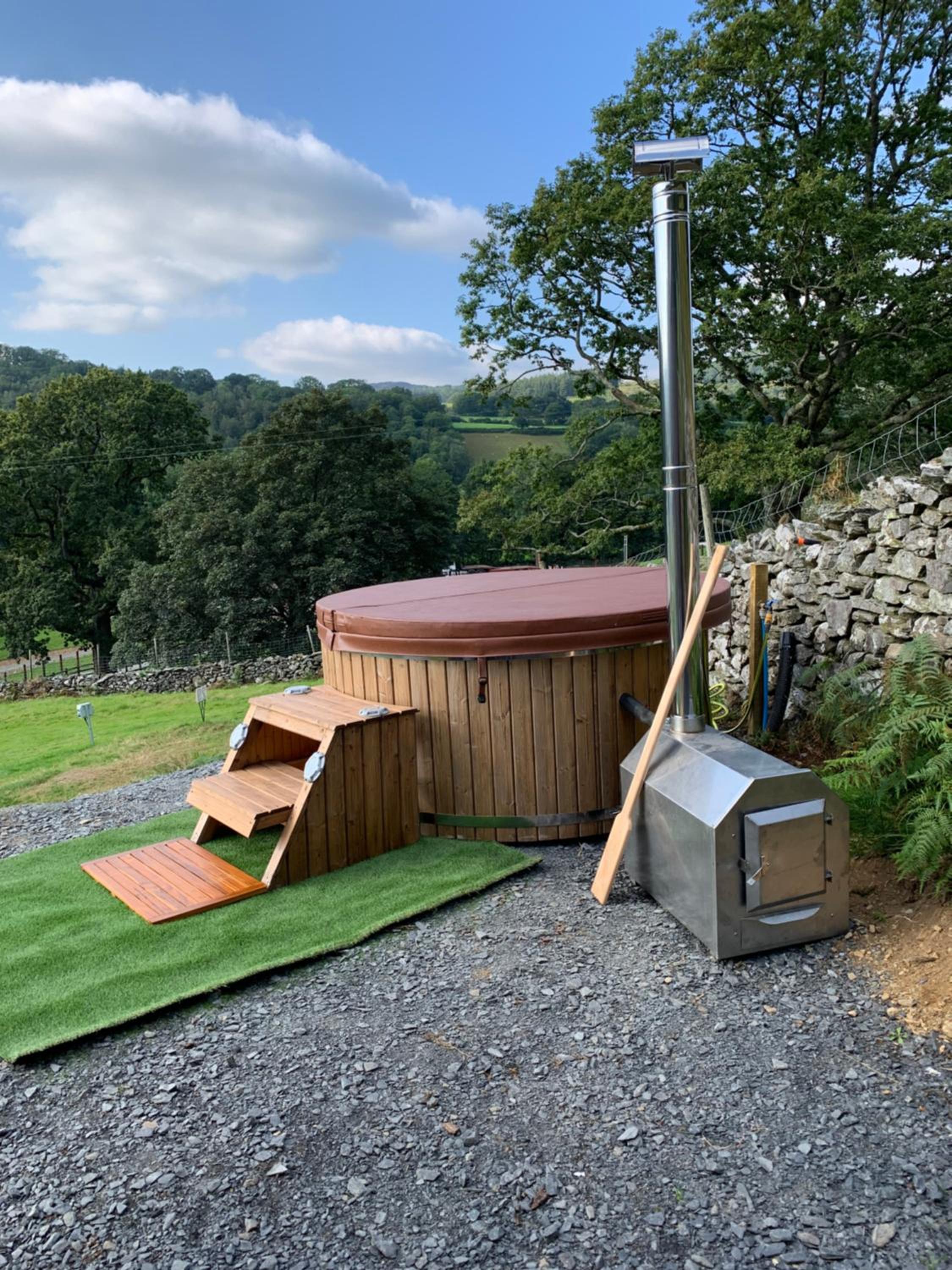 Safari Tent with Hot Tub in heart of Snowdonia view 2