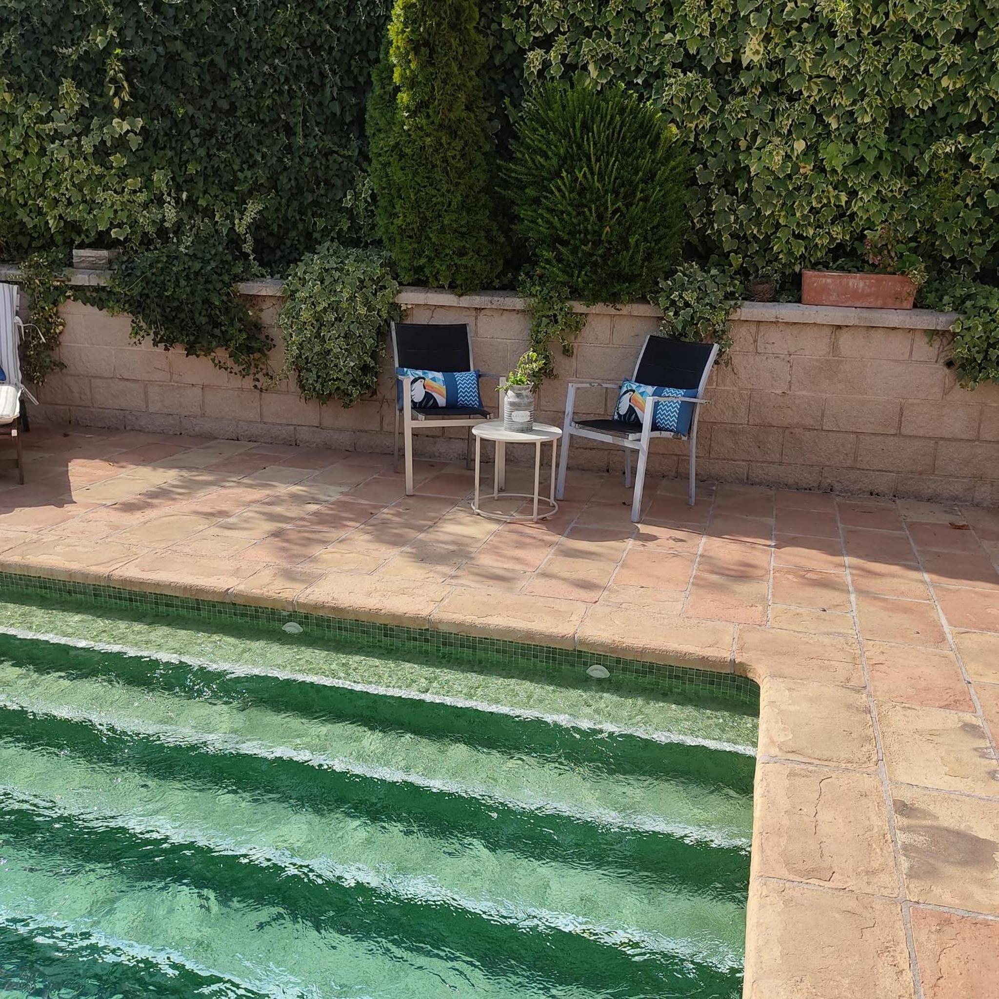 Villa 28 de julio Casa Rural con piscina en Granada view 4