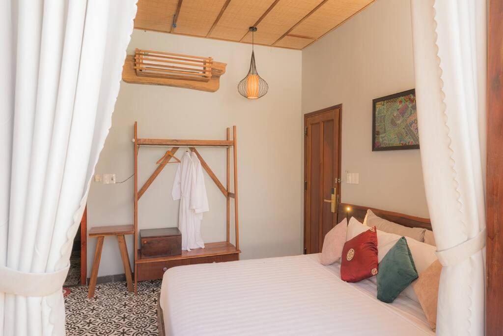 Photo 105