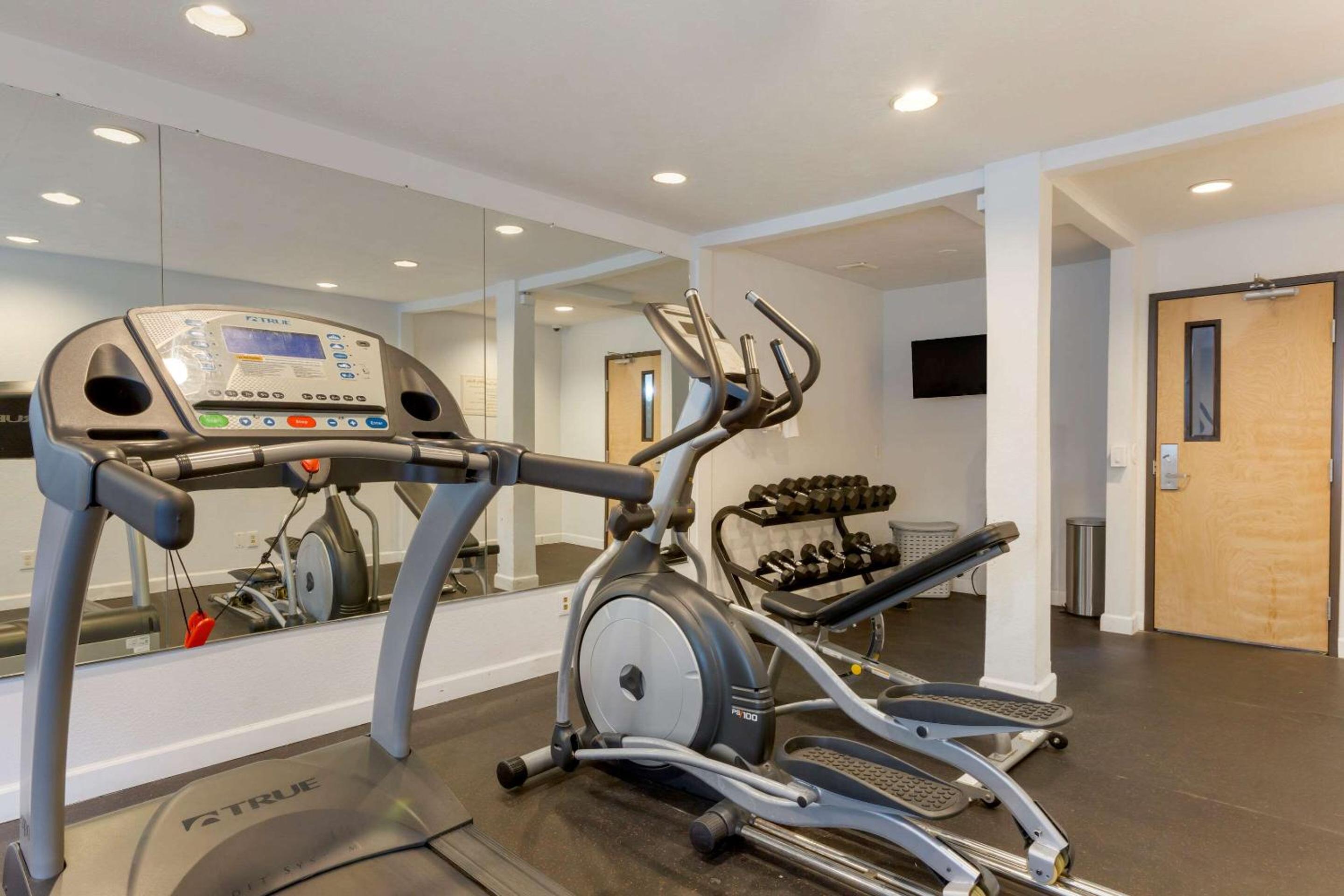 Quality Inn Alexis Rd, 사진 37