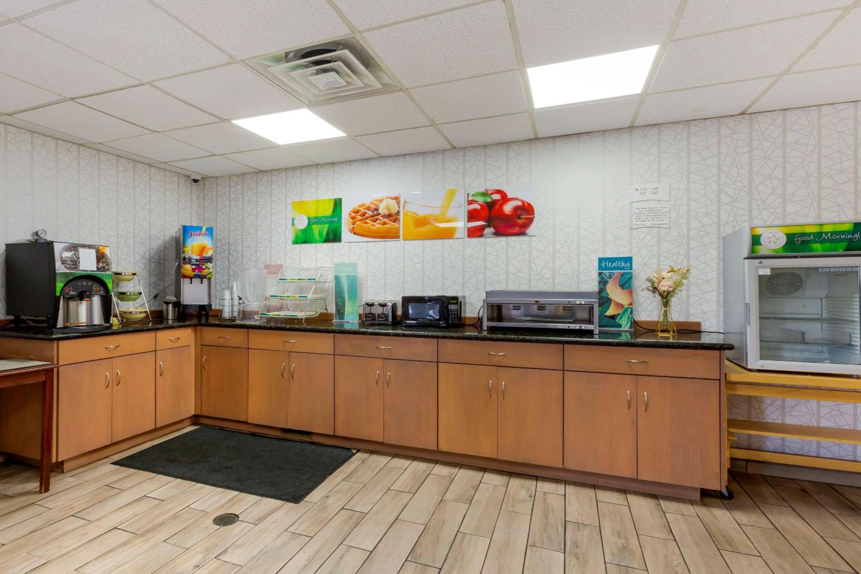 Quality Inn Alexis Rd, 사진 22