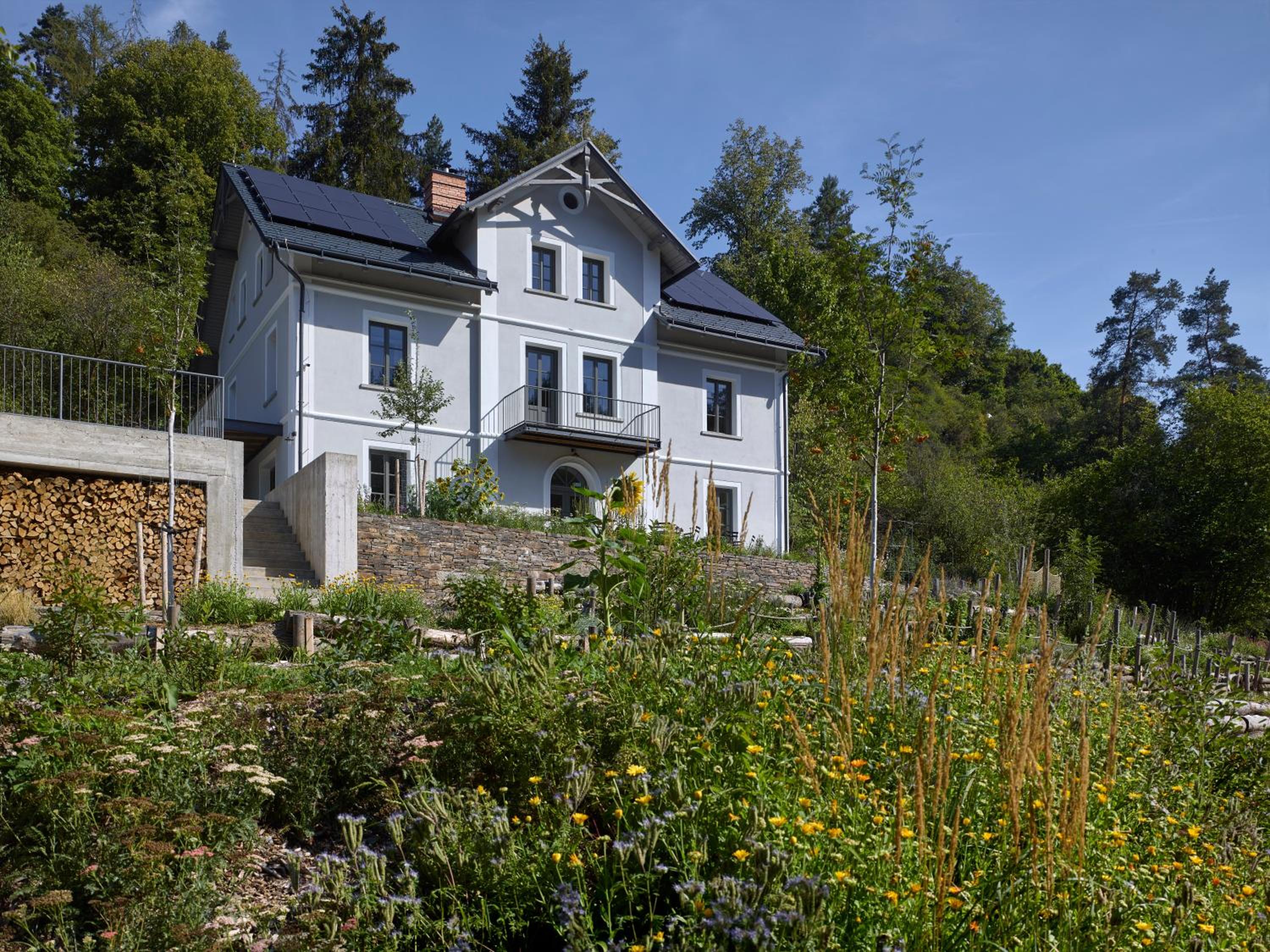 Tauhaus view 3
