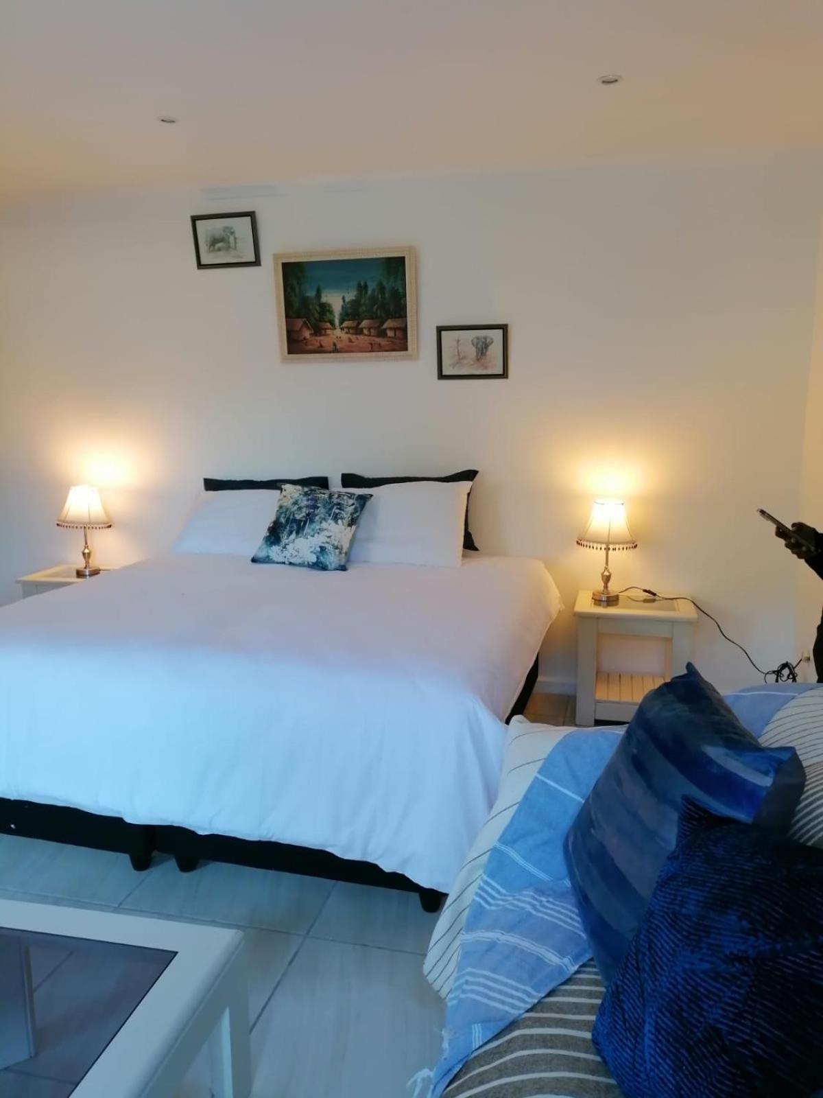 Jangada cottage sun valley fish hoek