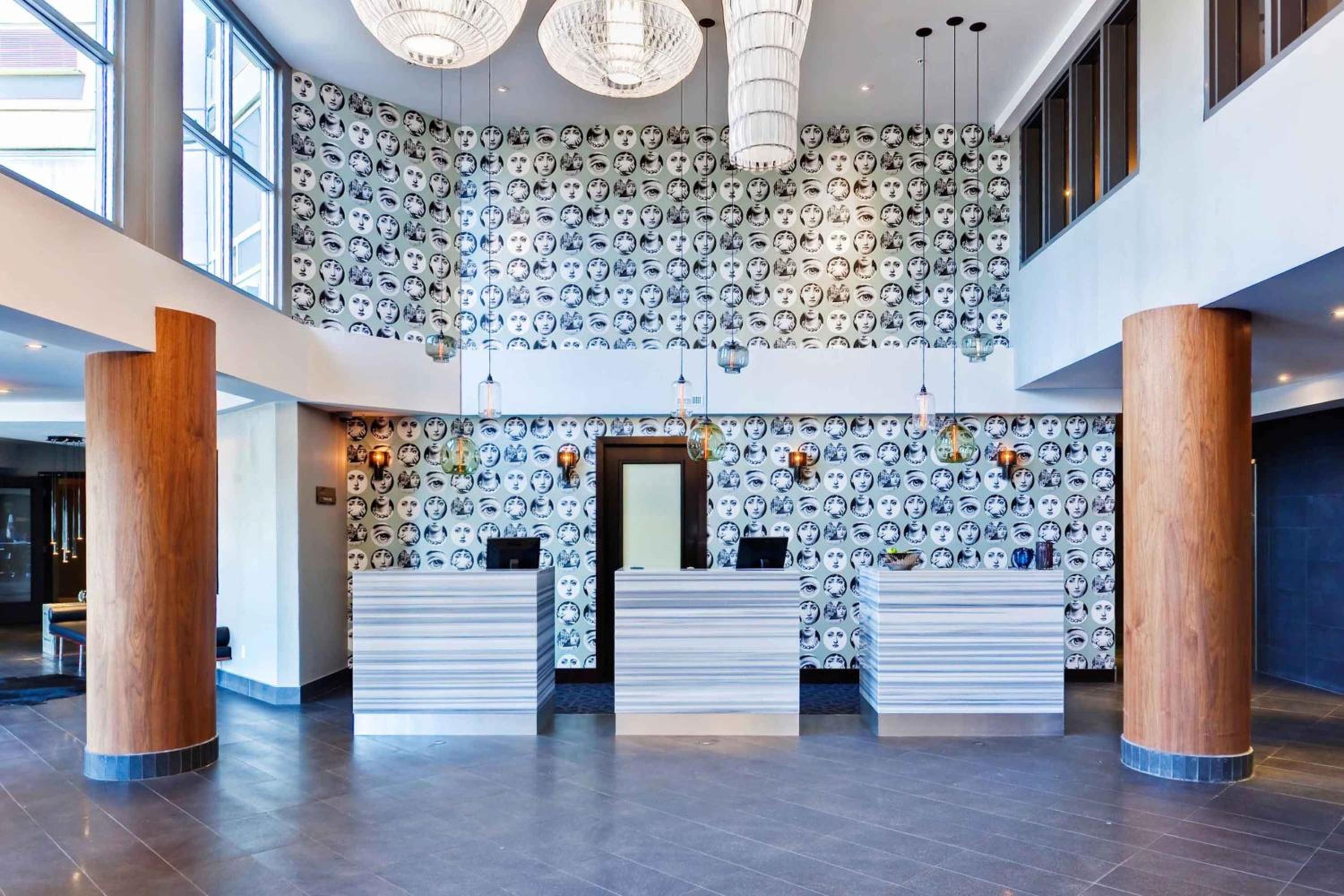 Langley Vacations - Sandman Signature Langley Hotel - Property Image 2