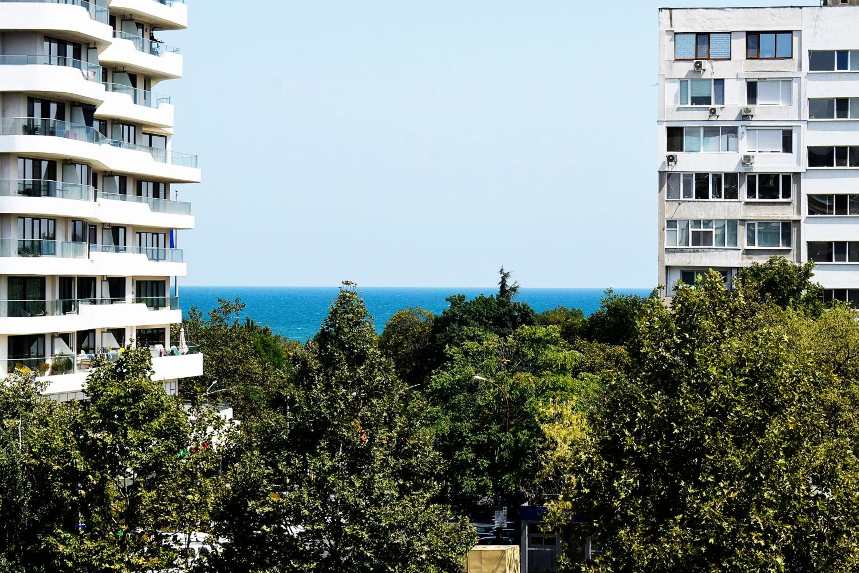 Flora Beach Apartaments