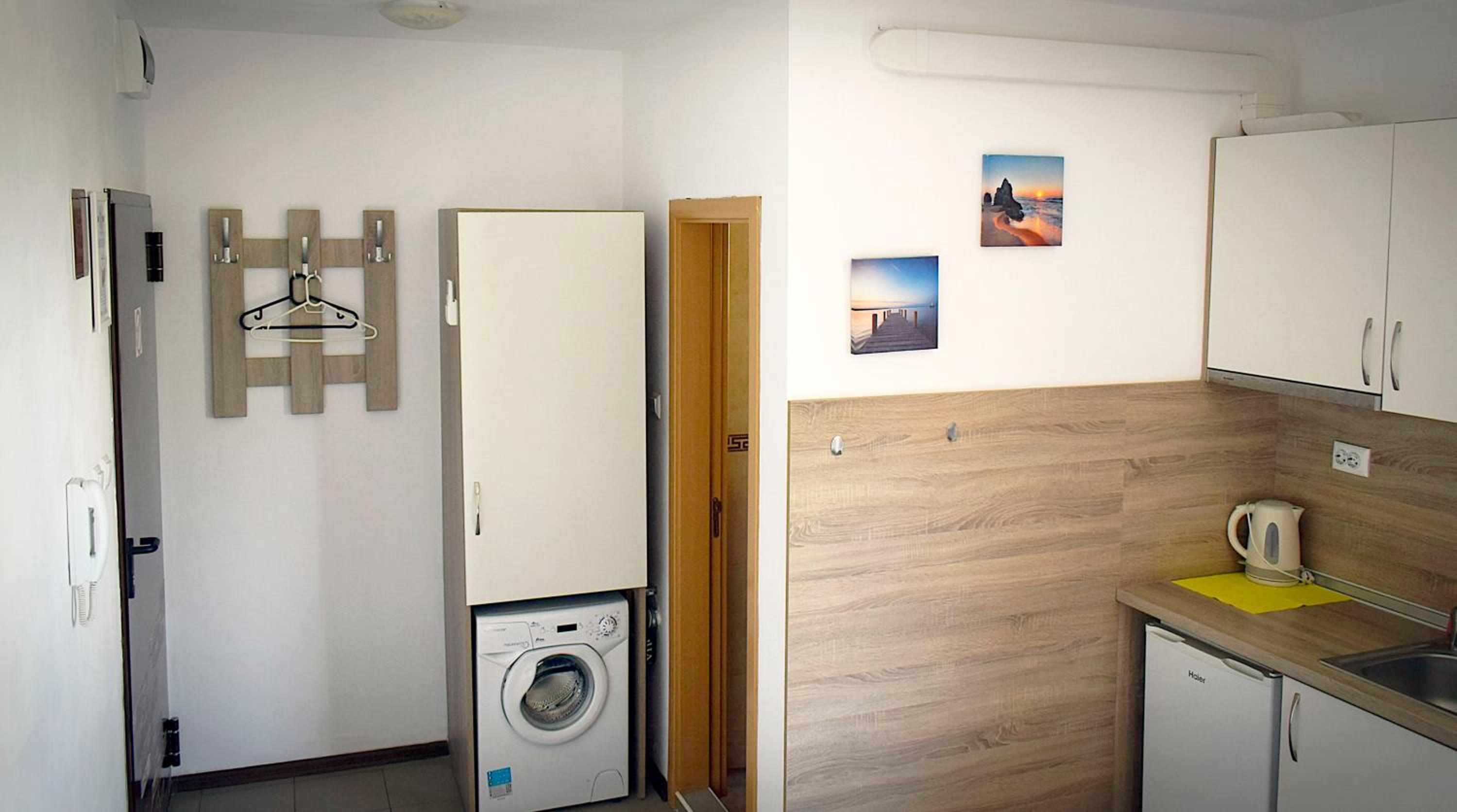 Flora Beach Apartaments