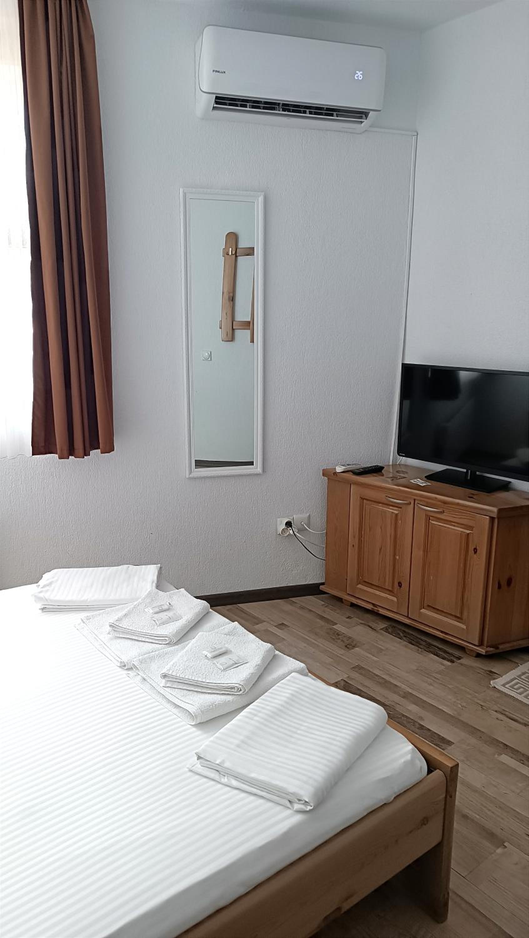 Guesthouse White Margarit