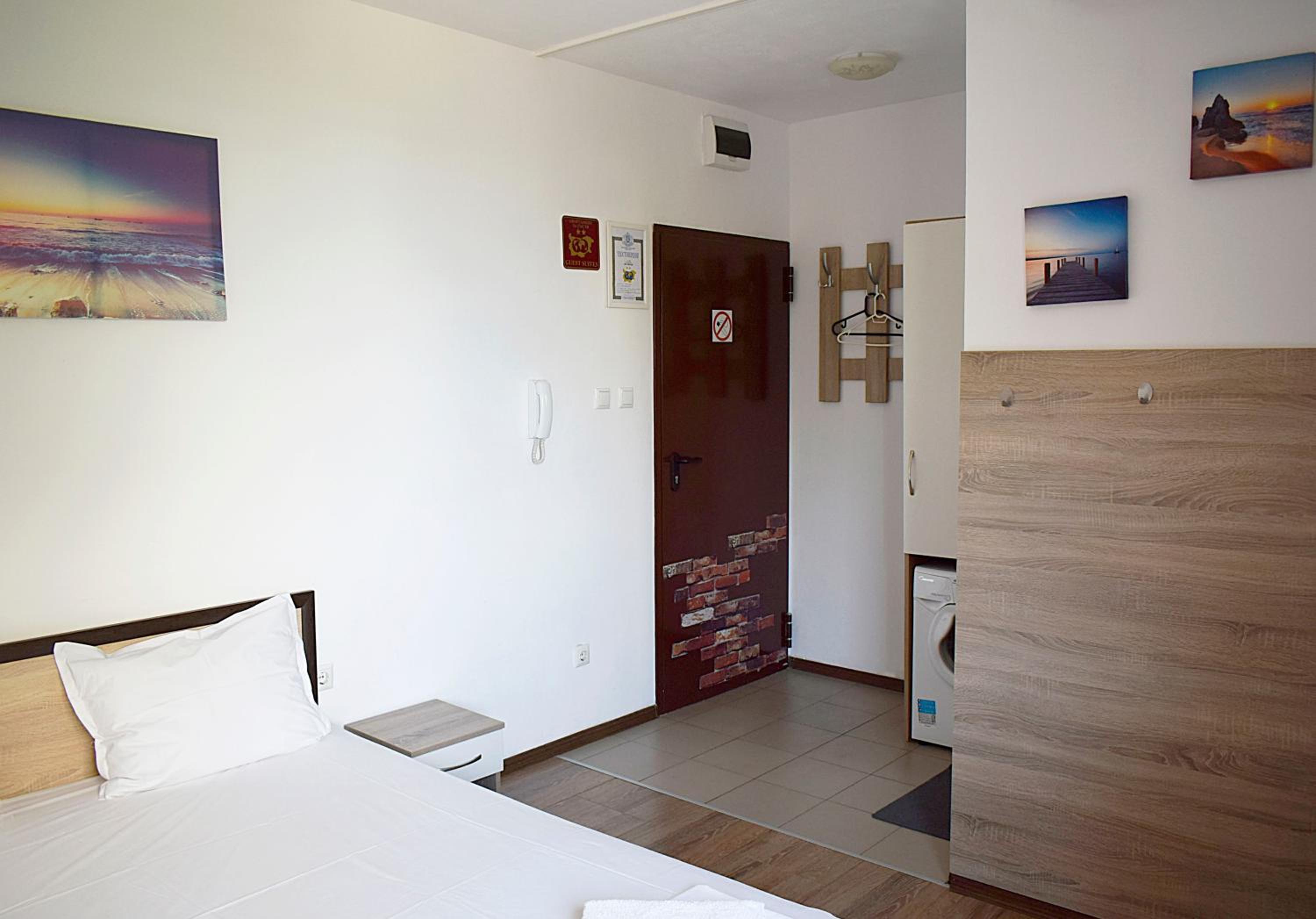 Flora Beach Apartaments