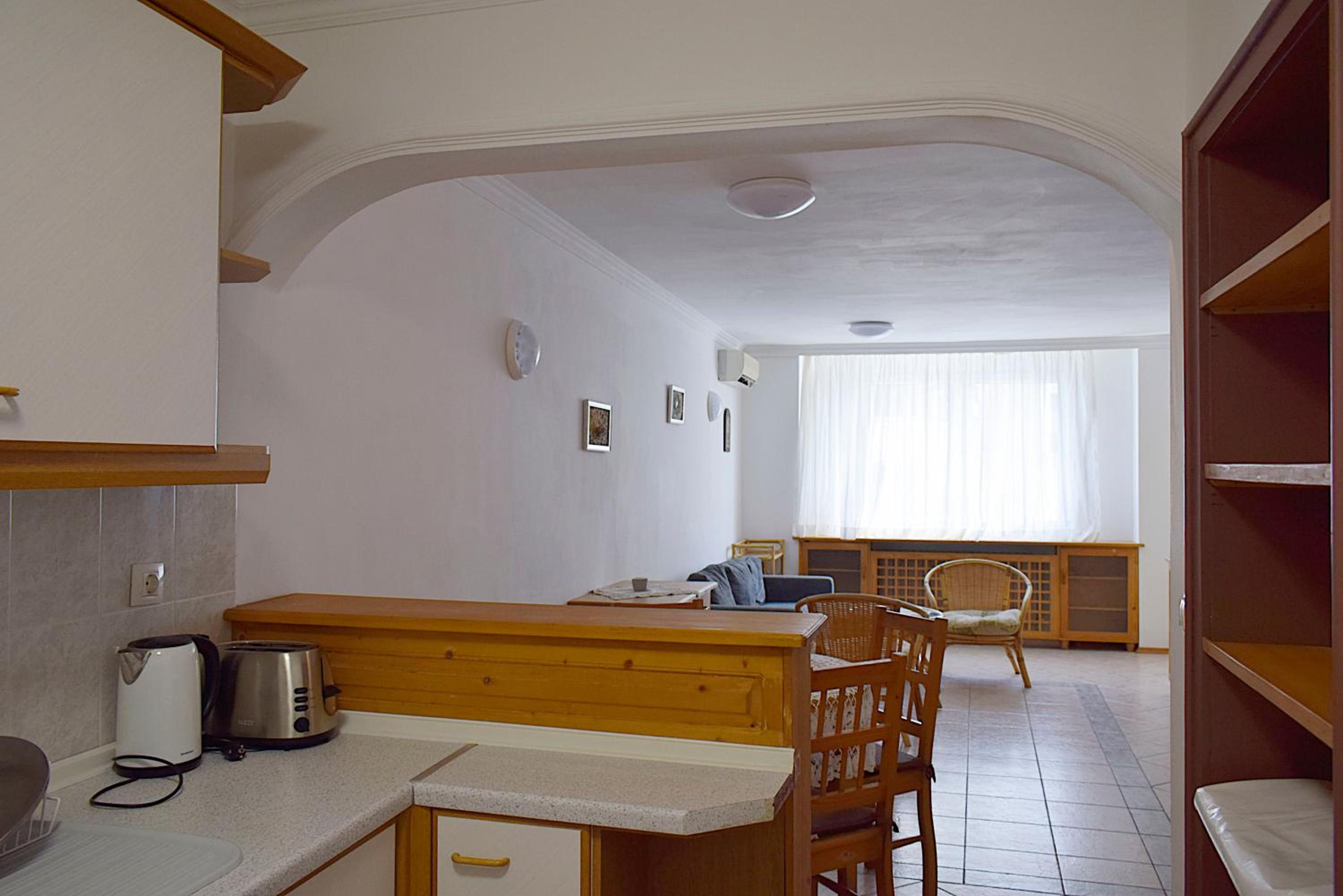 Flora Beach Apartaments