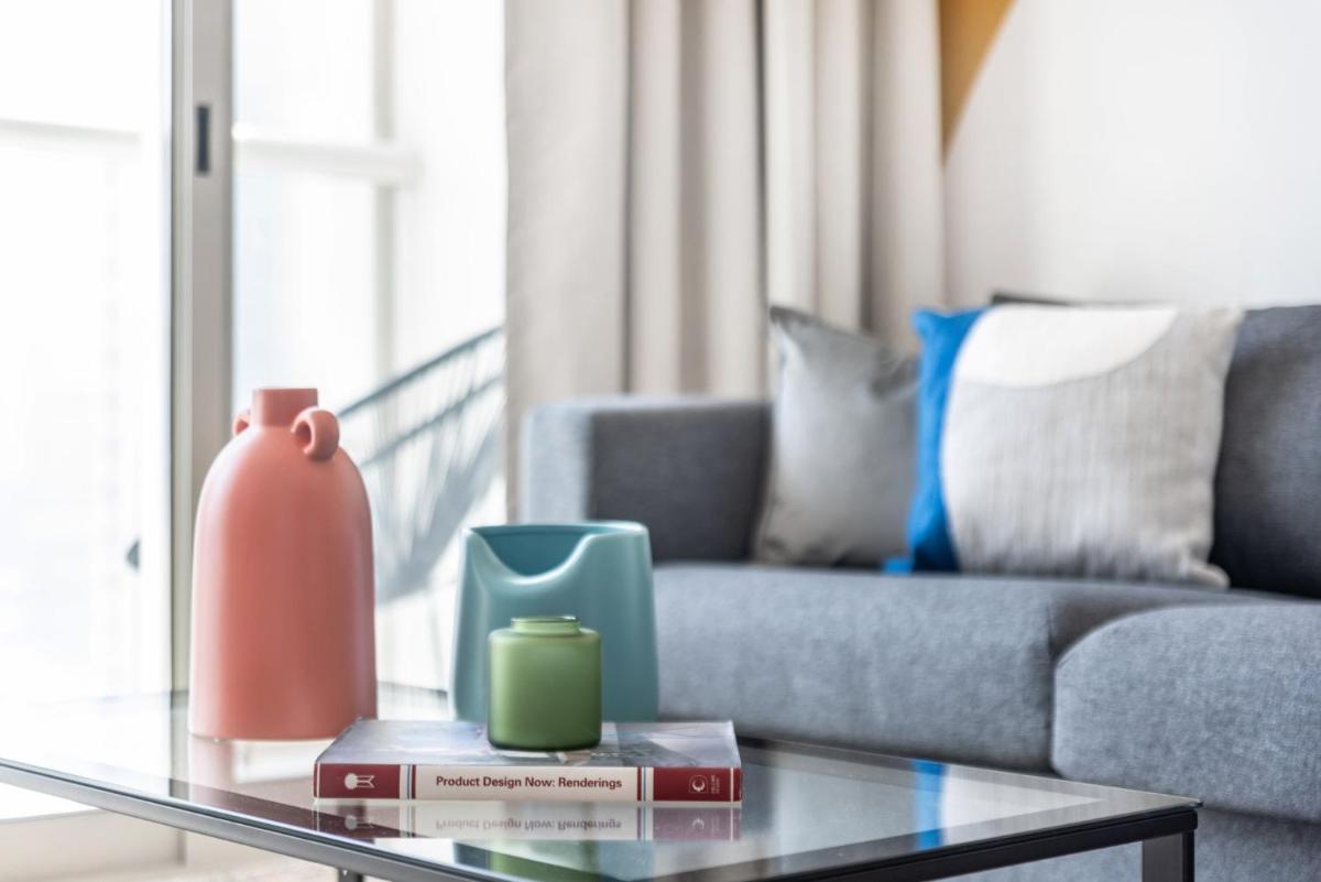 The Smart Concierge - Marina views