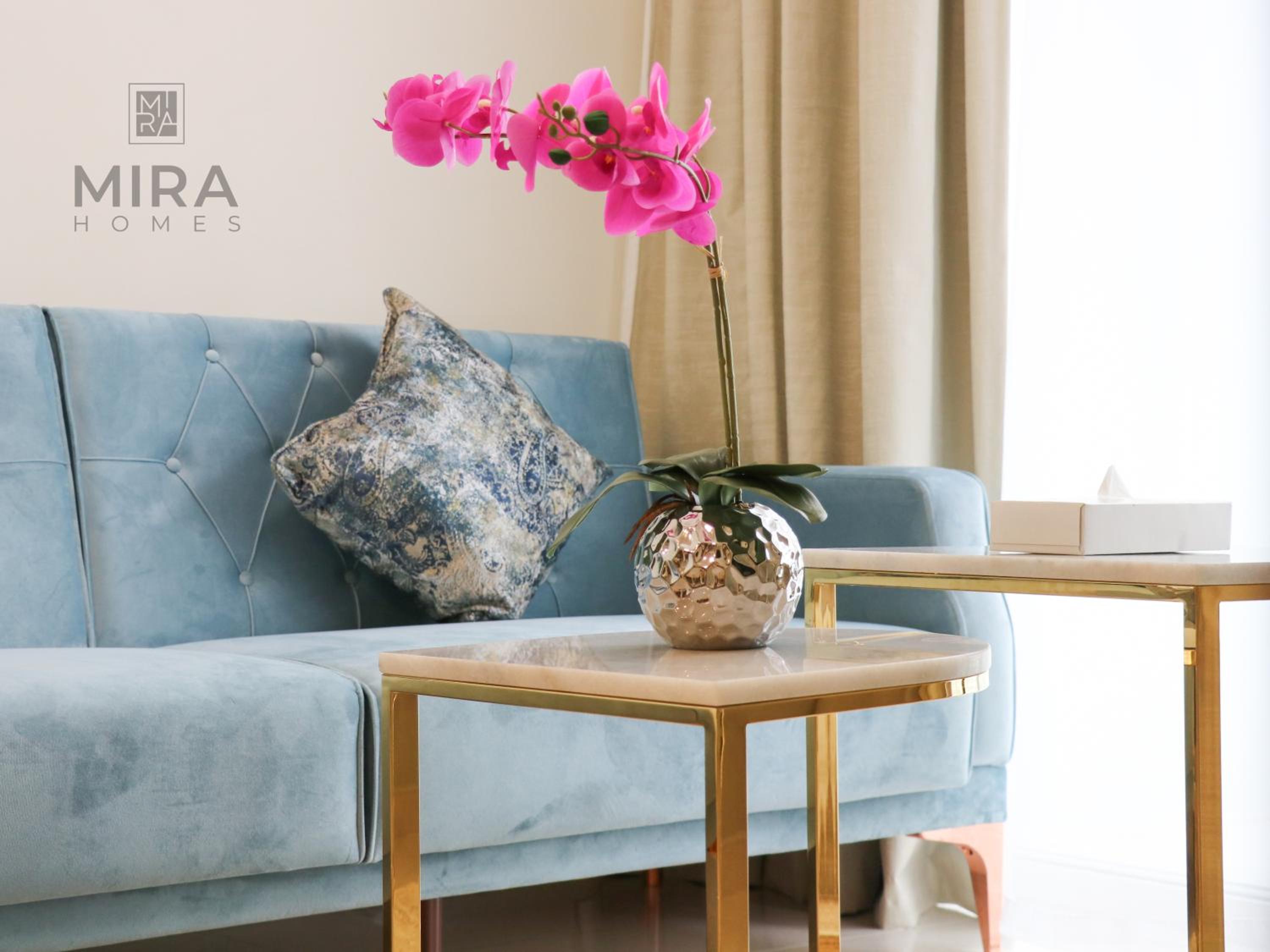 Mira Holiday Homes - Newly furnished 1 bedroom in Business Bay