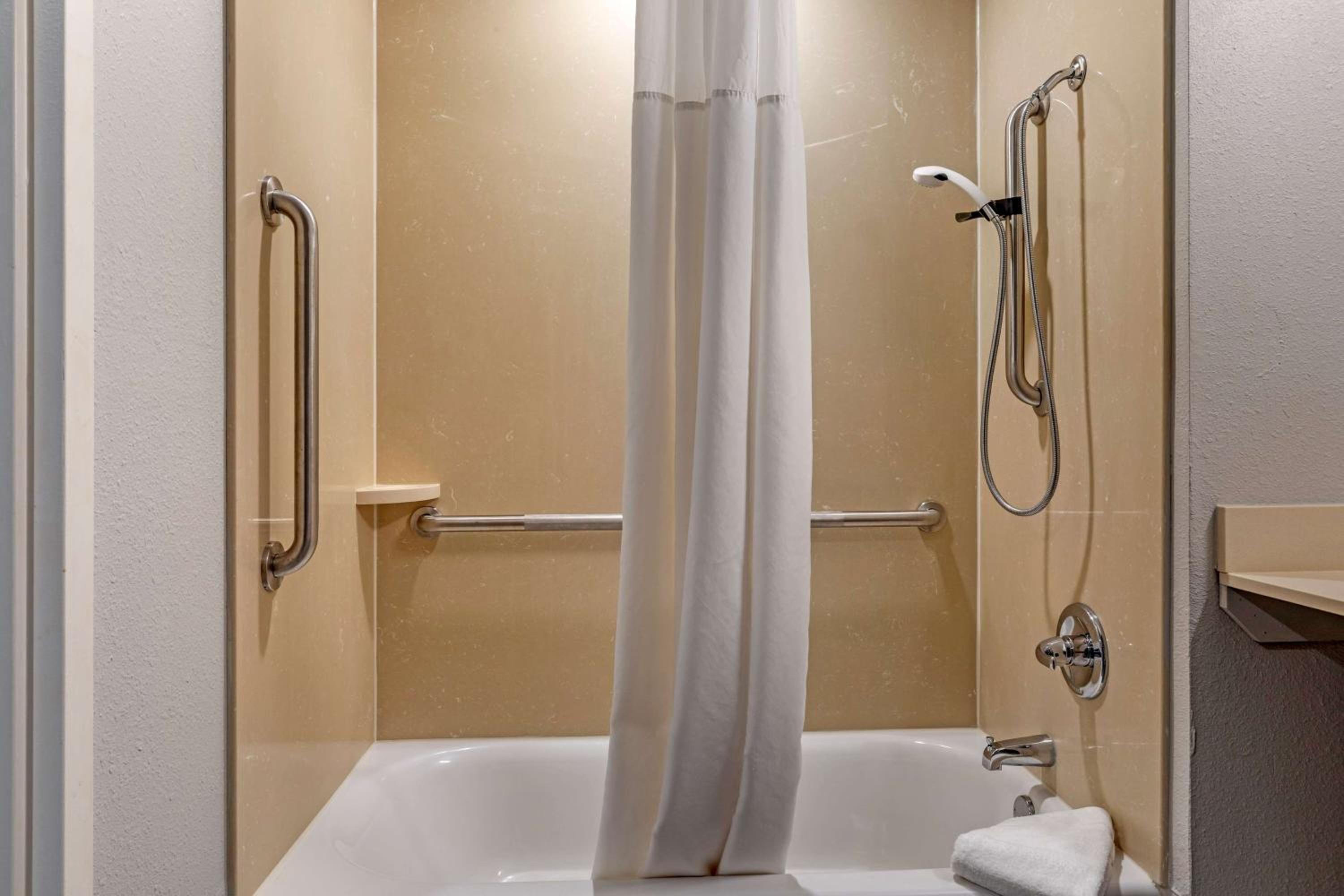 Best Western Plus Pauls Valley