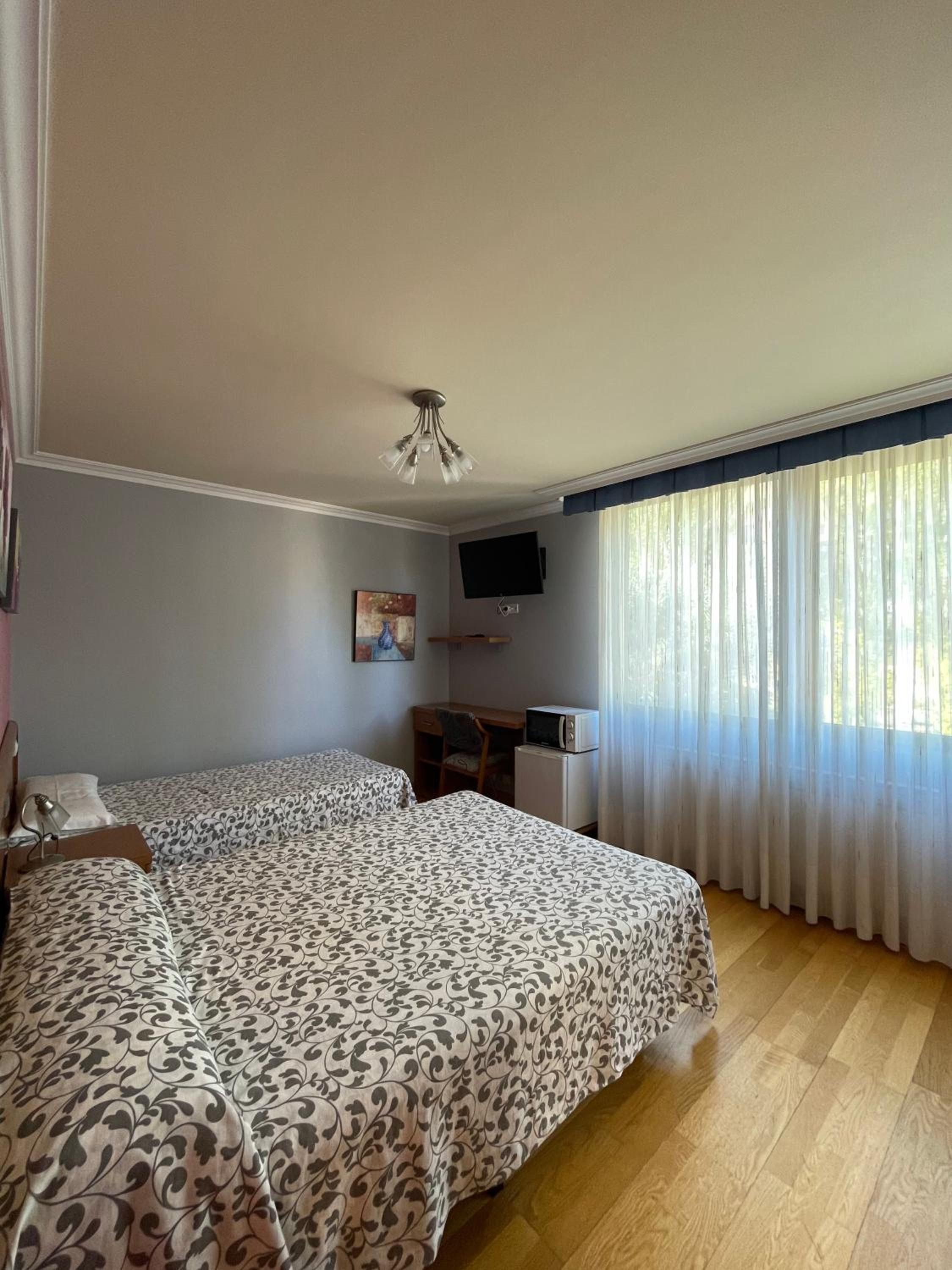 Hostal Santiago 2 view 4