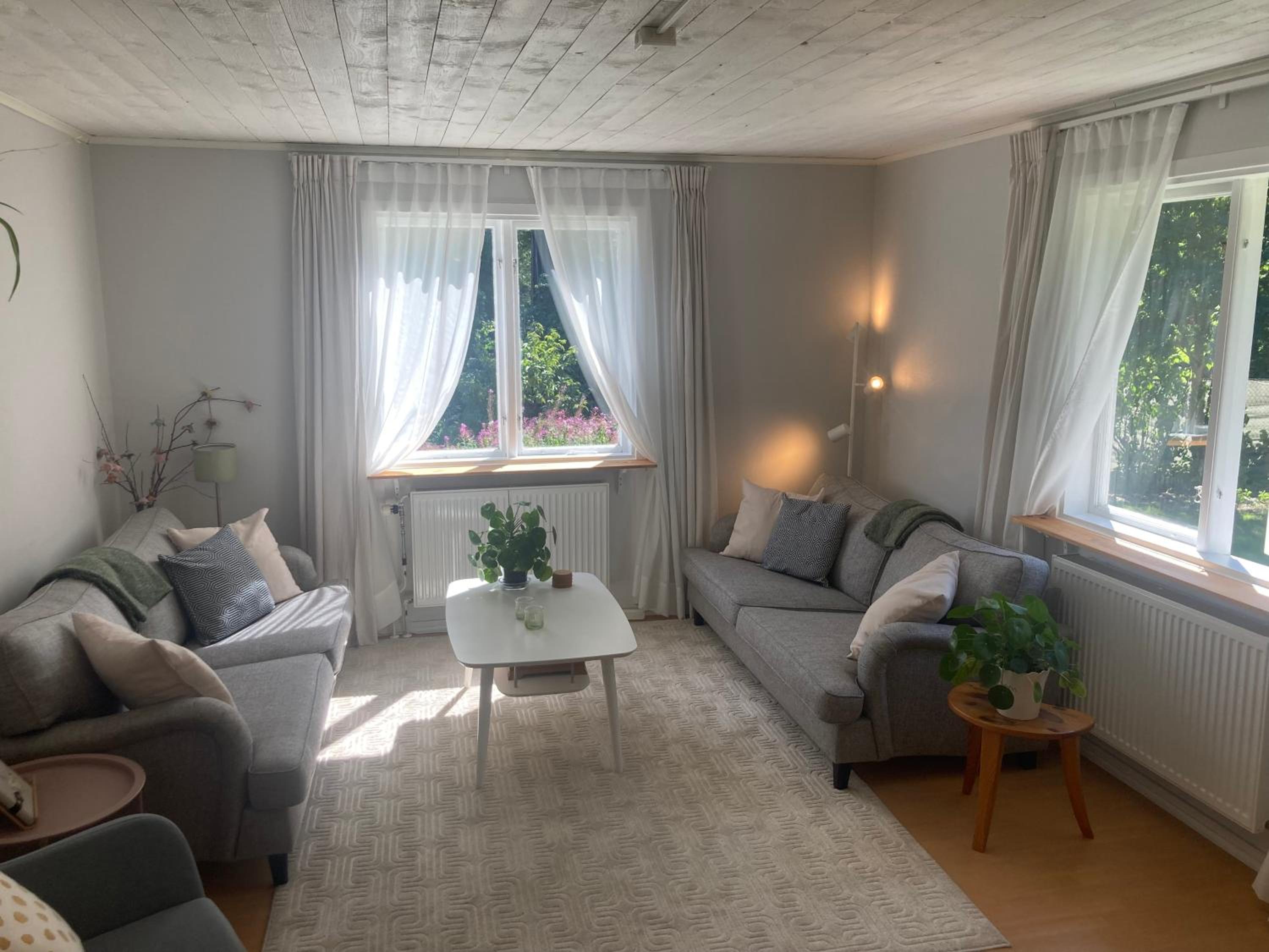 TROLLEBO günstig gelegene renovierte Stuga mit Sauna und 250 Mbs Glasfaser view 5