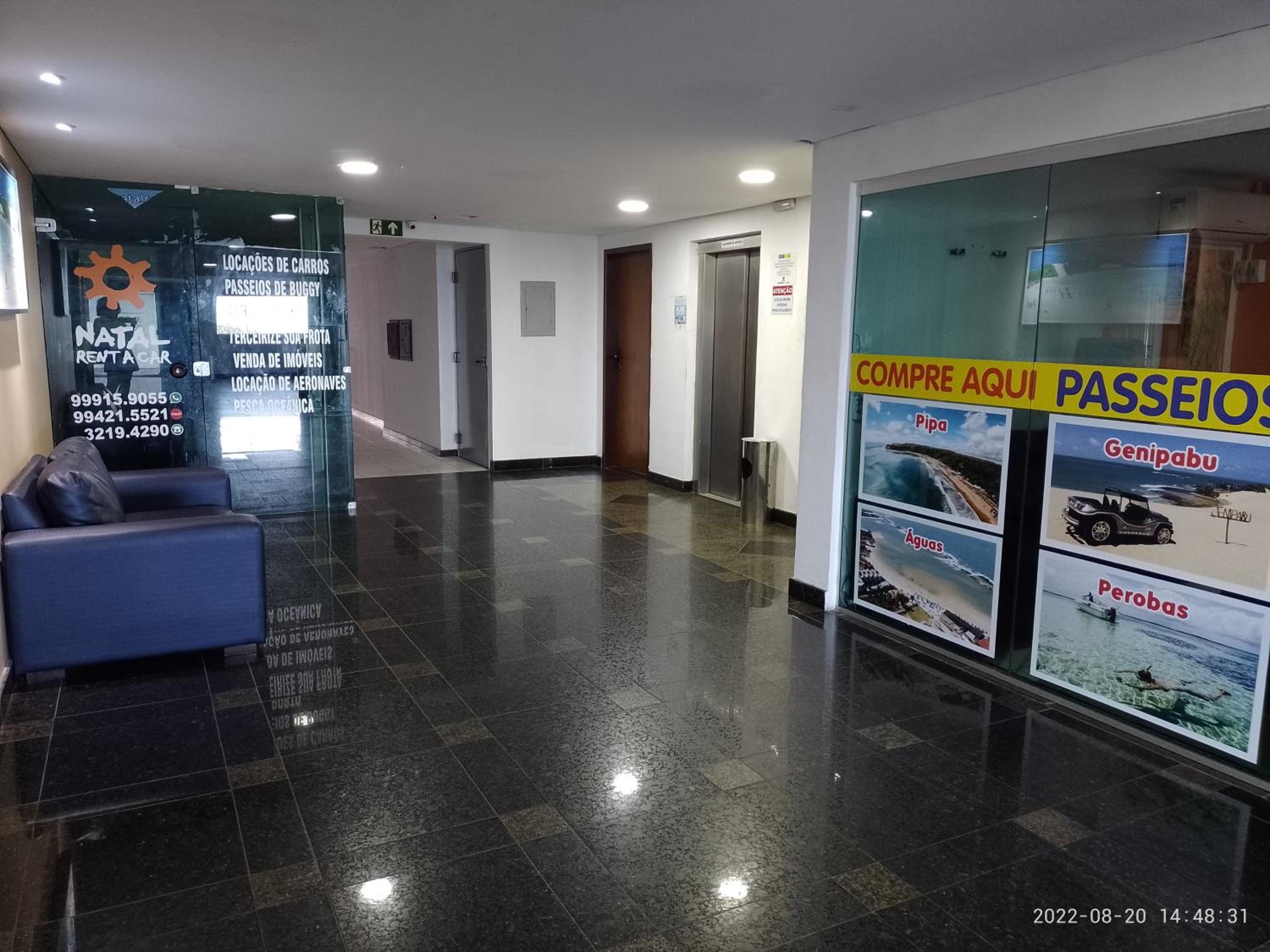 PONTA NEGRA FLAT APART