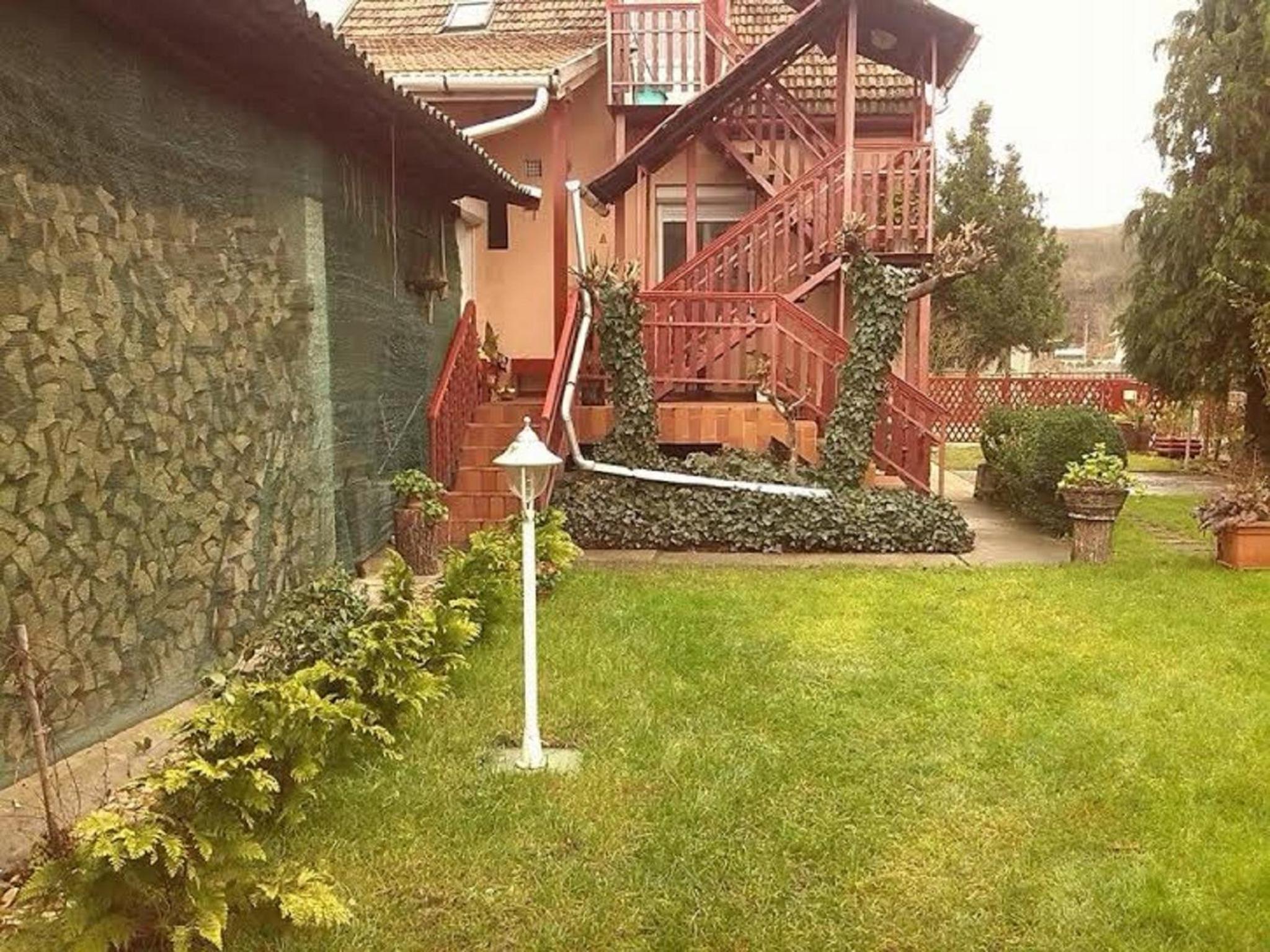 Photo 37