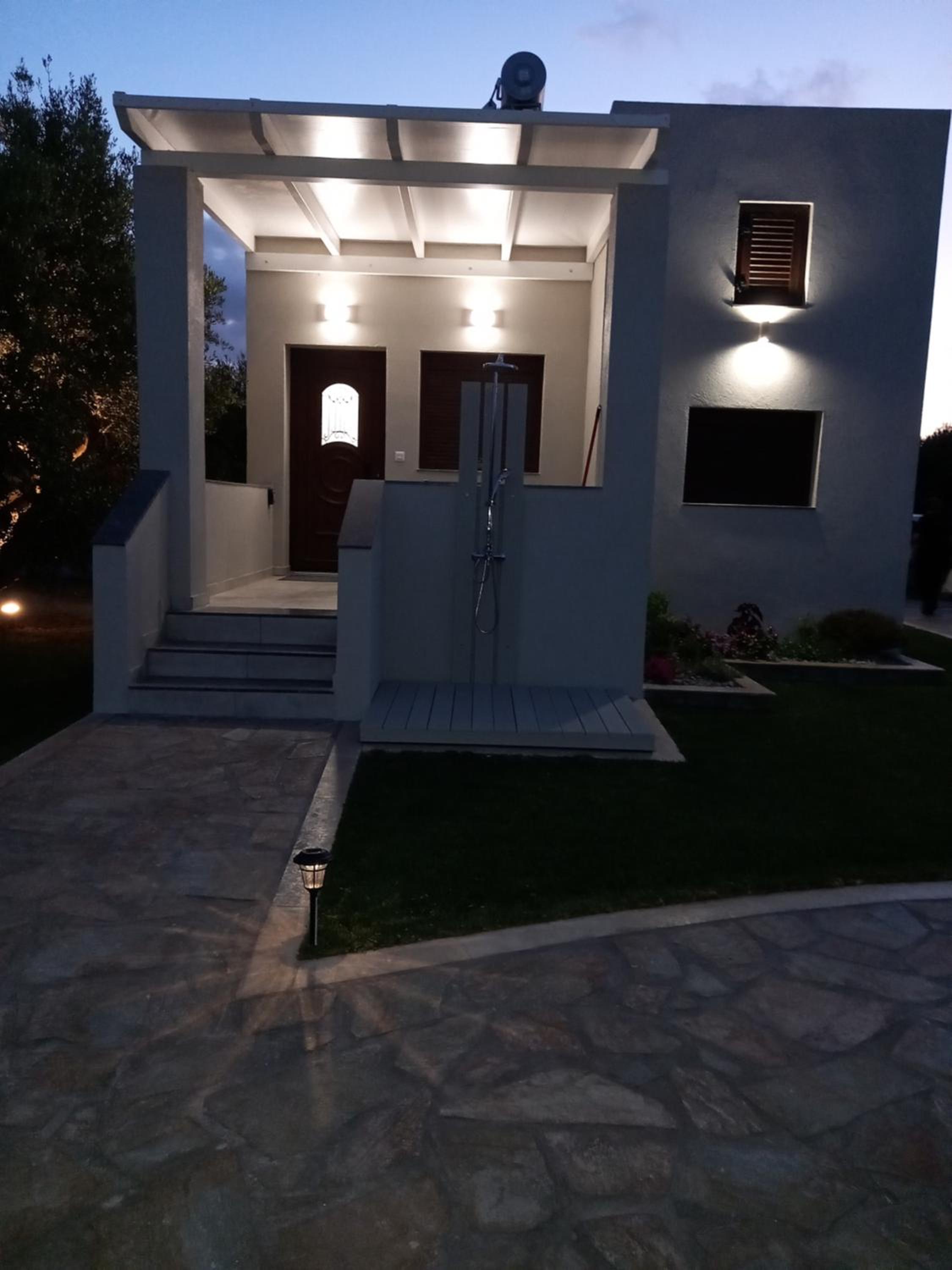 Emmy Villa