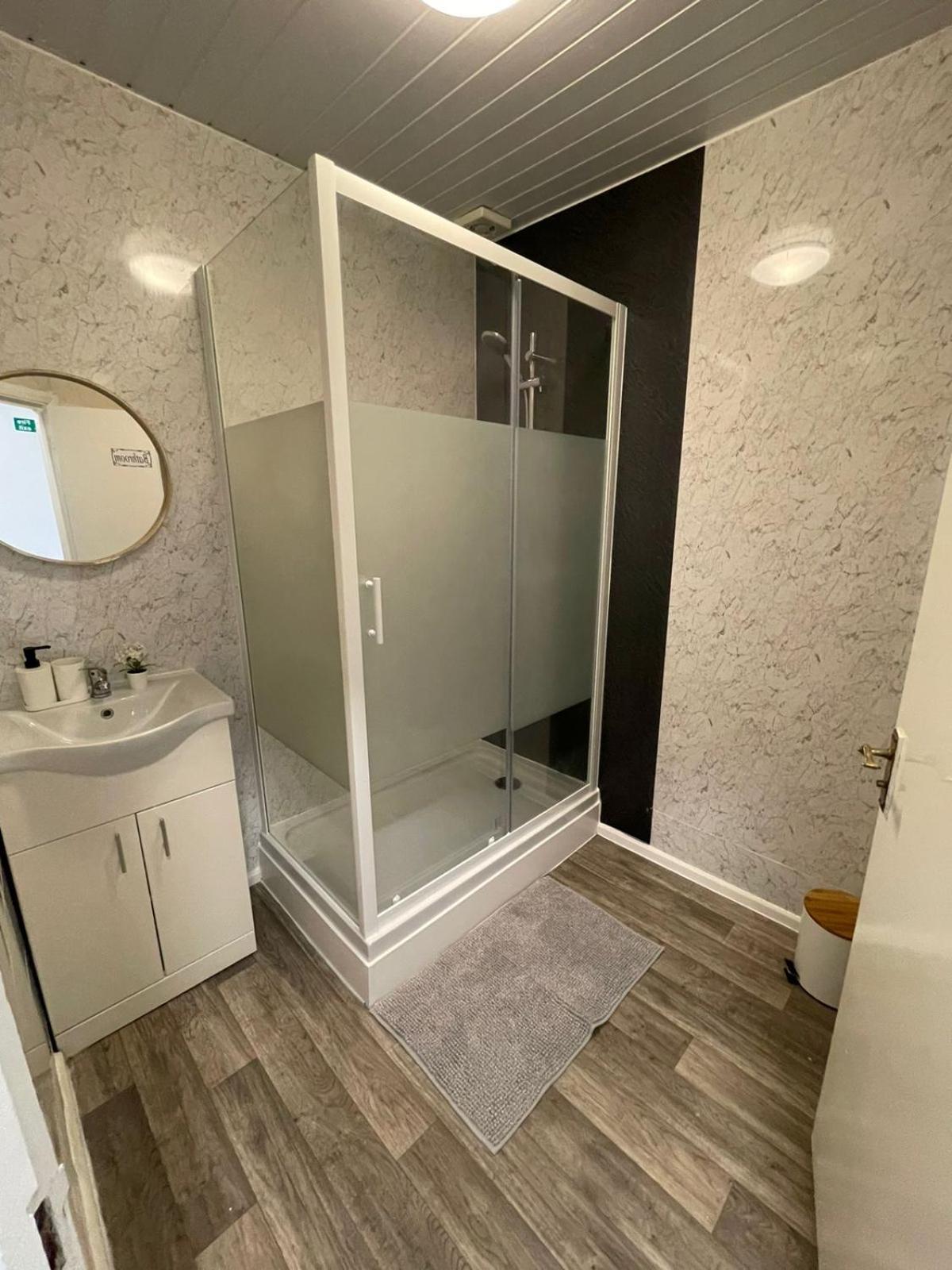 Wembley Rooms