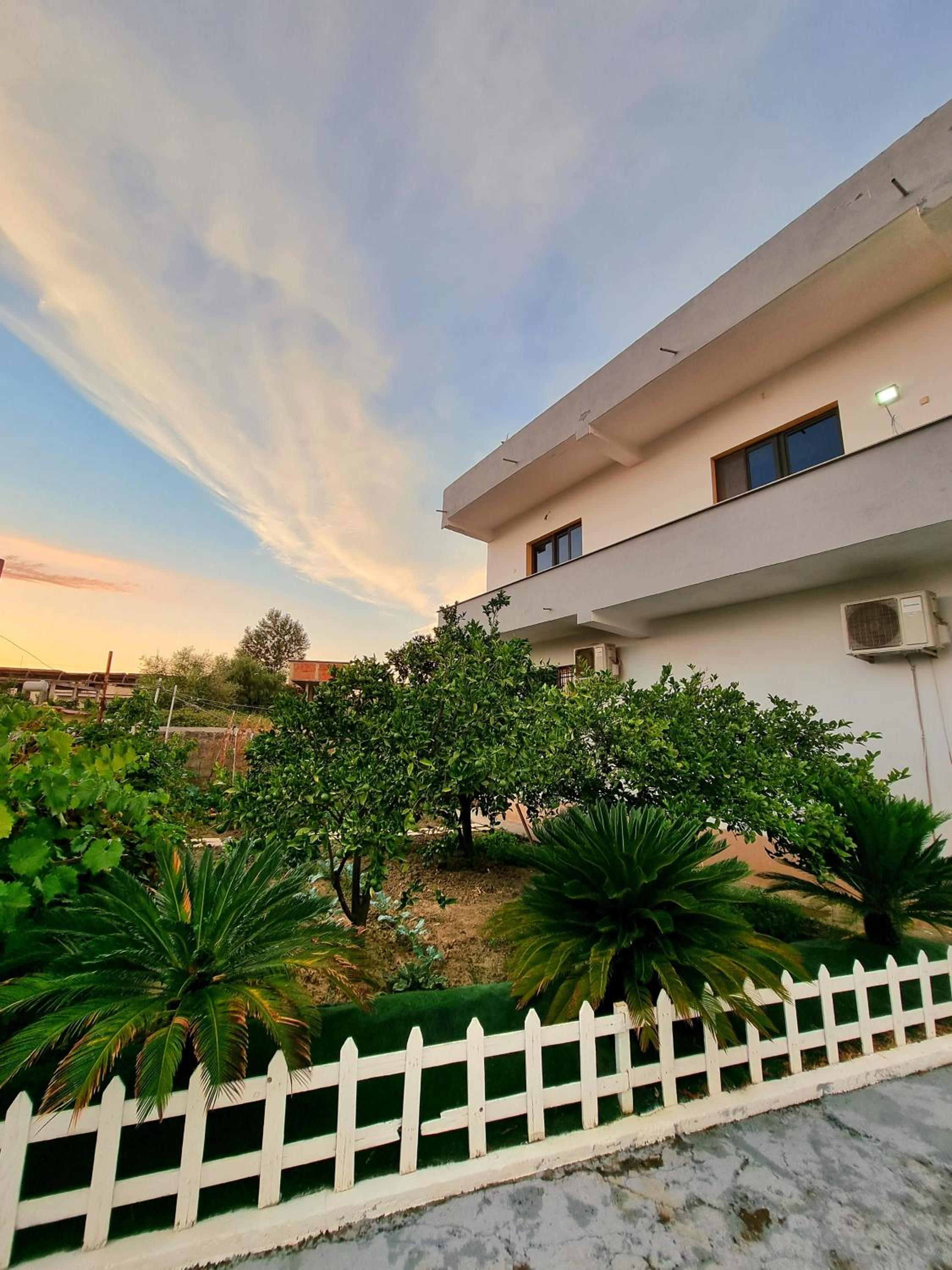 GUEST HOUSE VILA ELEZI