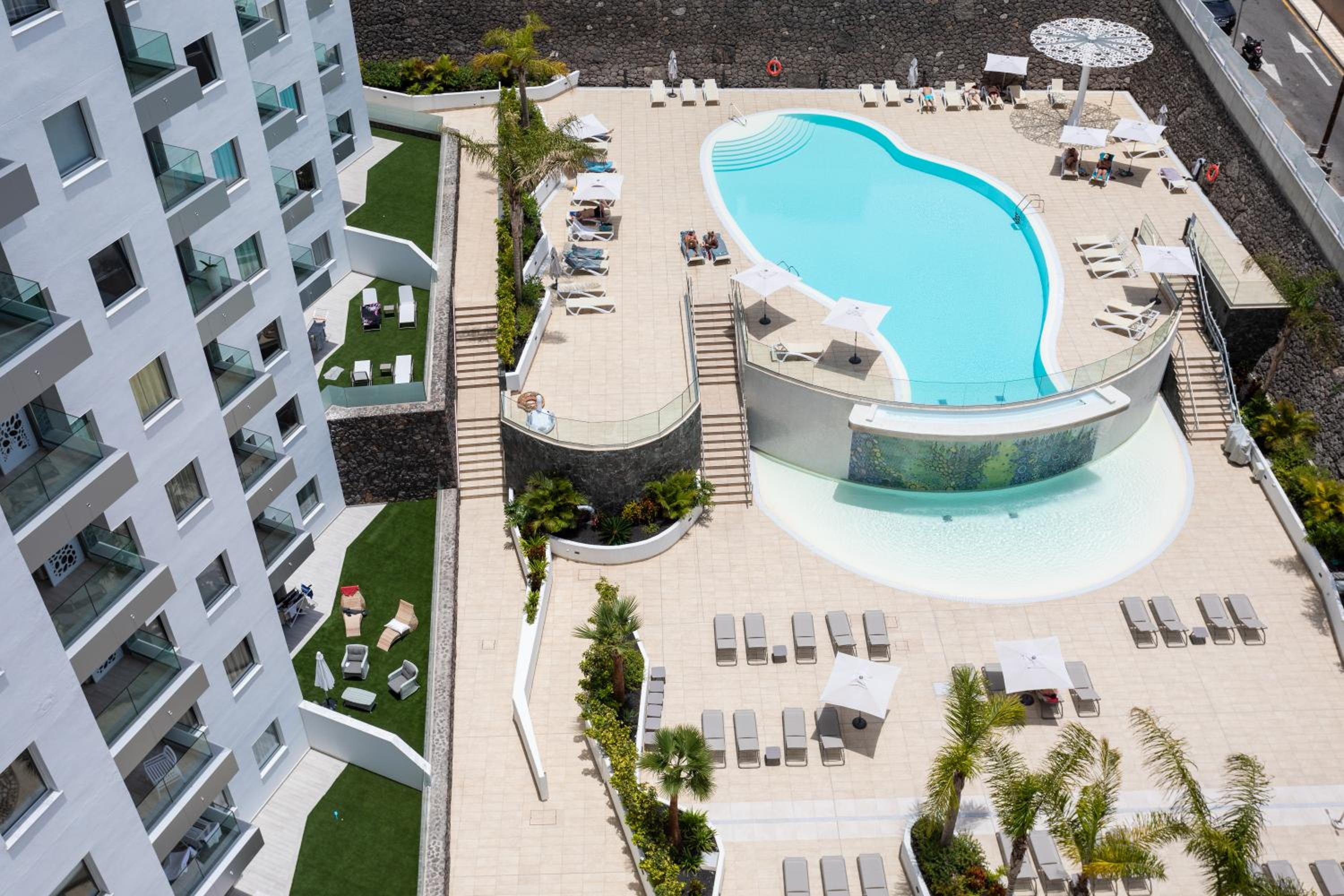 Deluxe Apartment in Costa Adeje