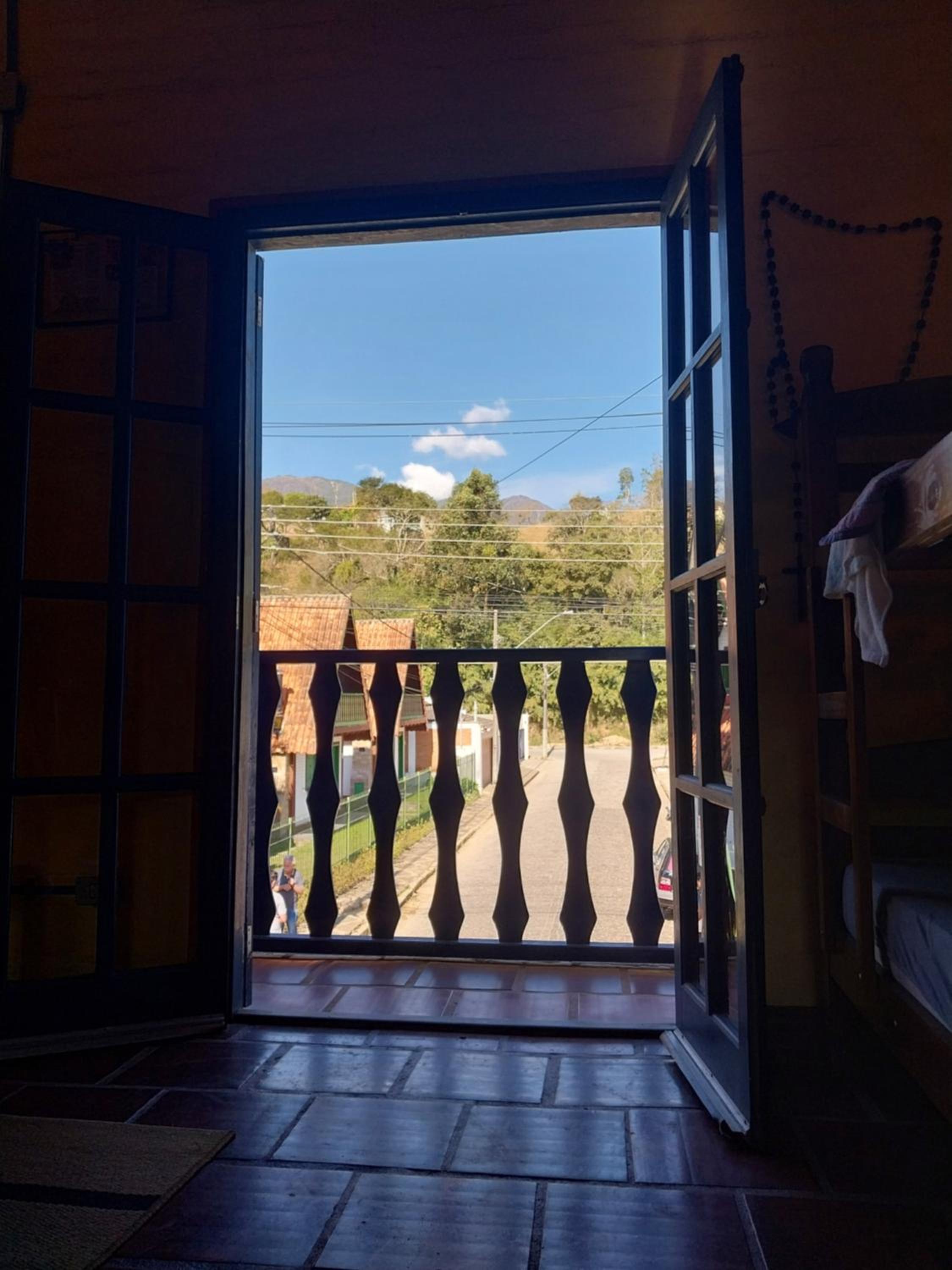 Passa Quatro- CASA INTEIRA RUSTICA para até 9 pessoas