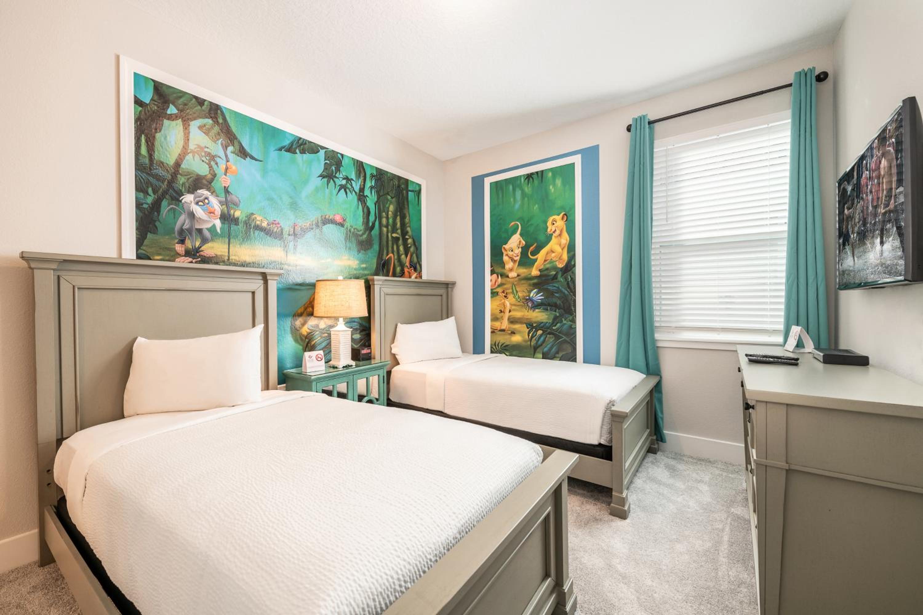 Encore Resort and Water Park at Reunion by Rentyl