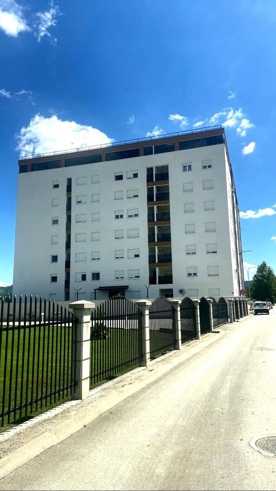 Apartman Vrbas sa Podzemnom garazom