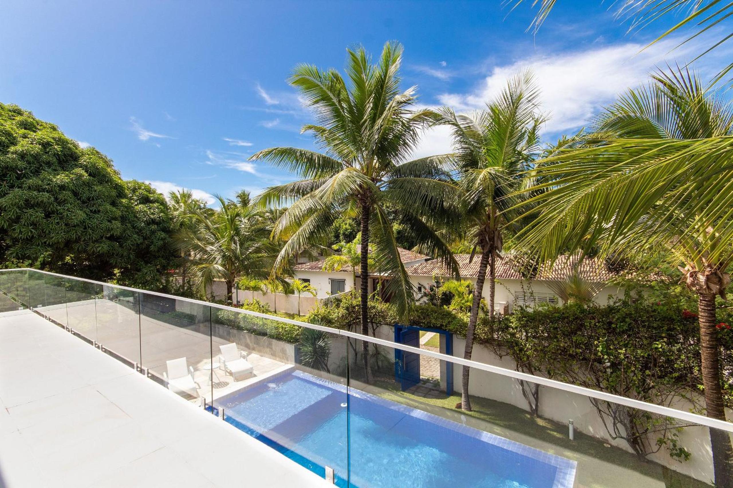 Tree House with Private Pool By Carpediem