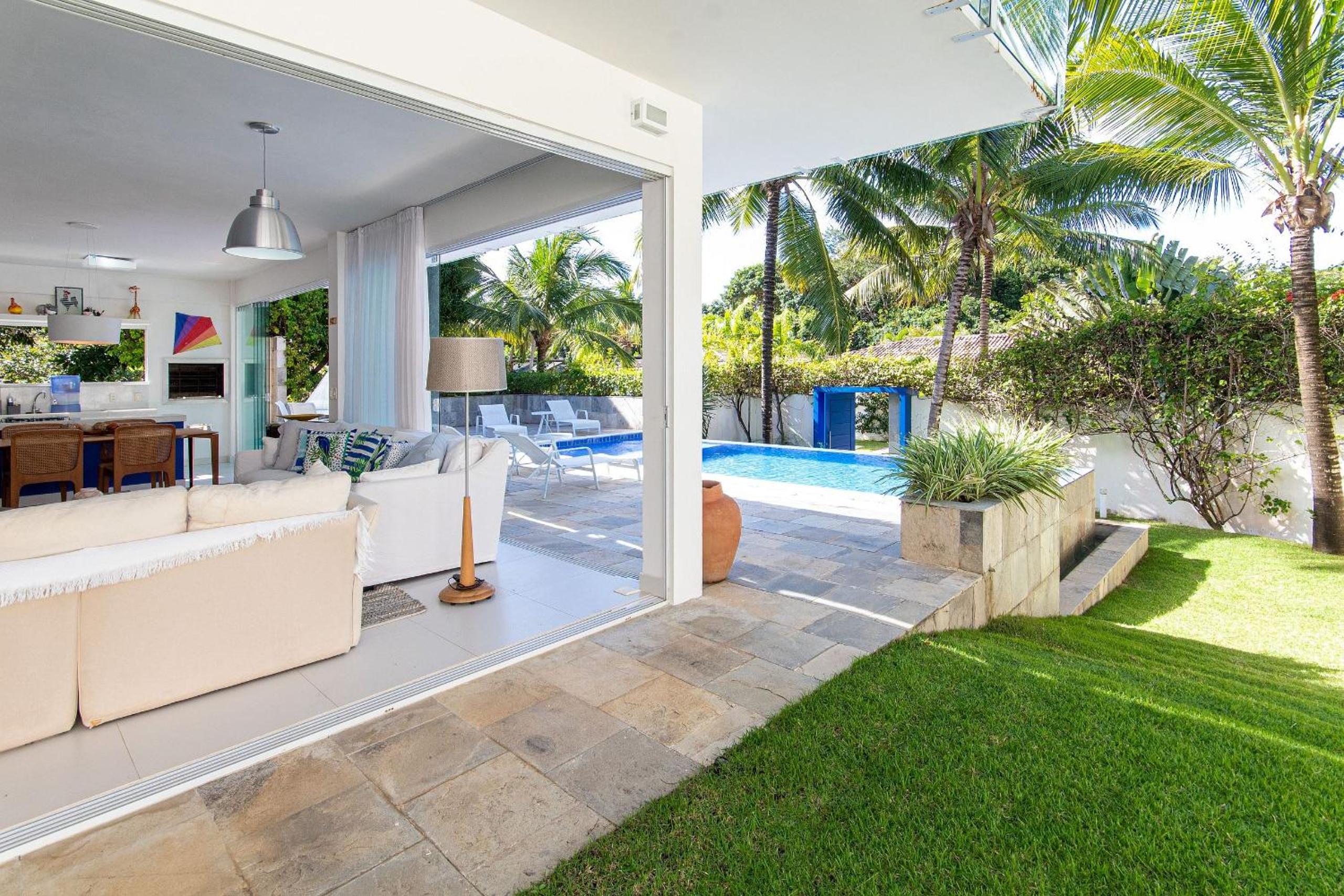 Tree House with Private Pool By Carpediem