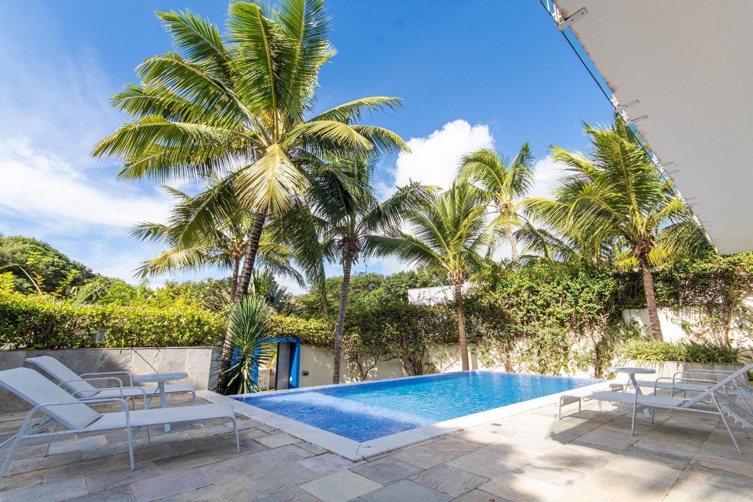 Tree House with Private Pool By Carpediem